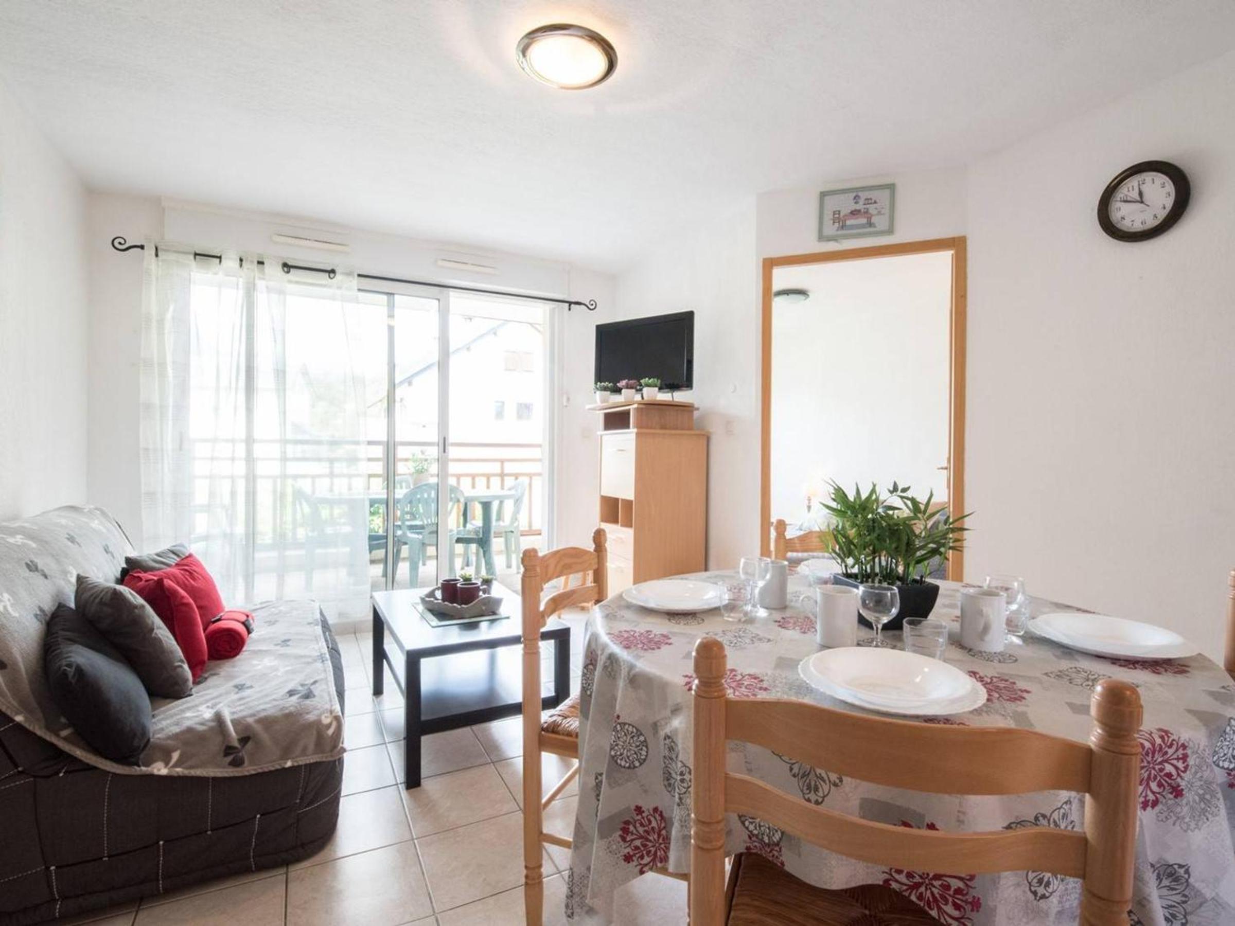 Apartment (6 Adults)