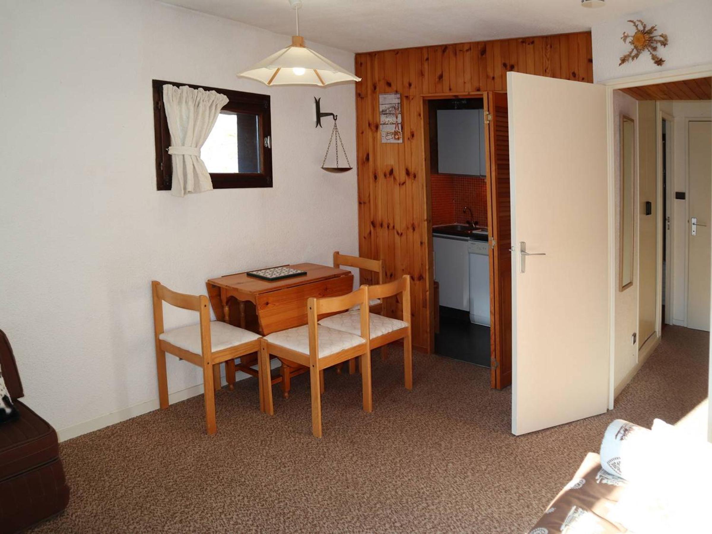 Apartment (4 Adults) photo 3