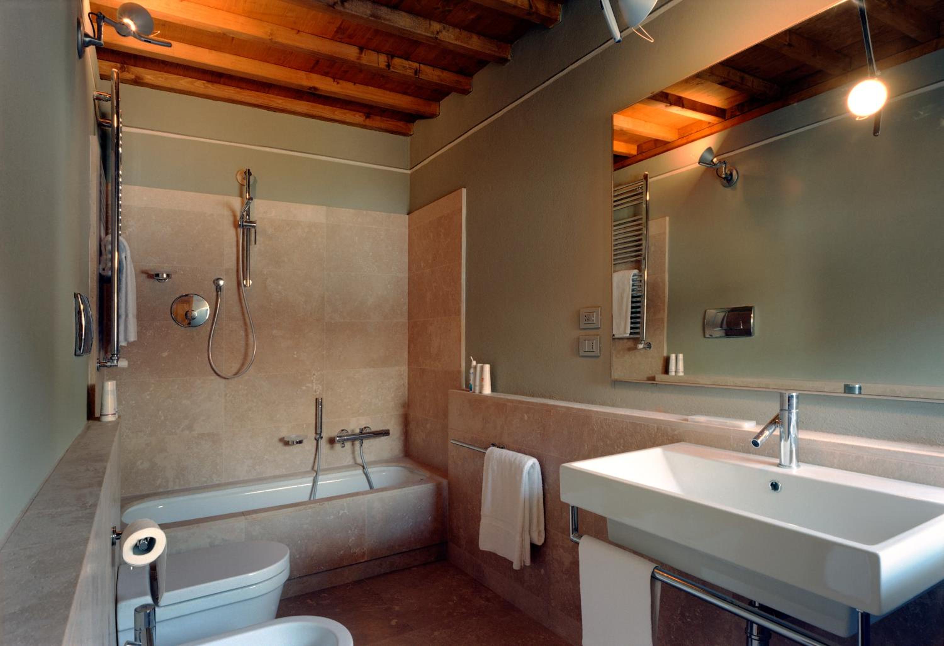 Superior Suite photo 2