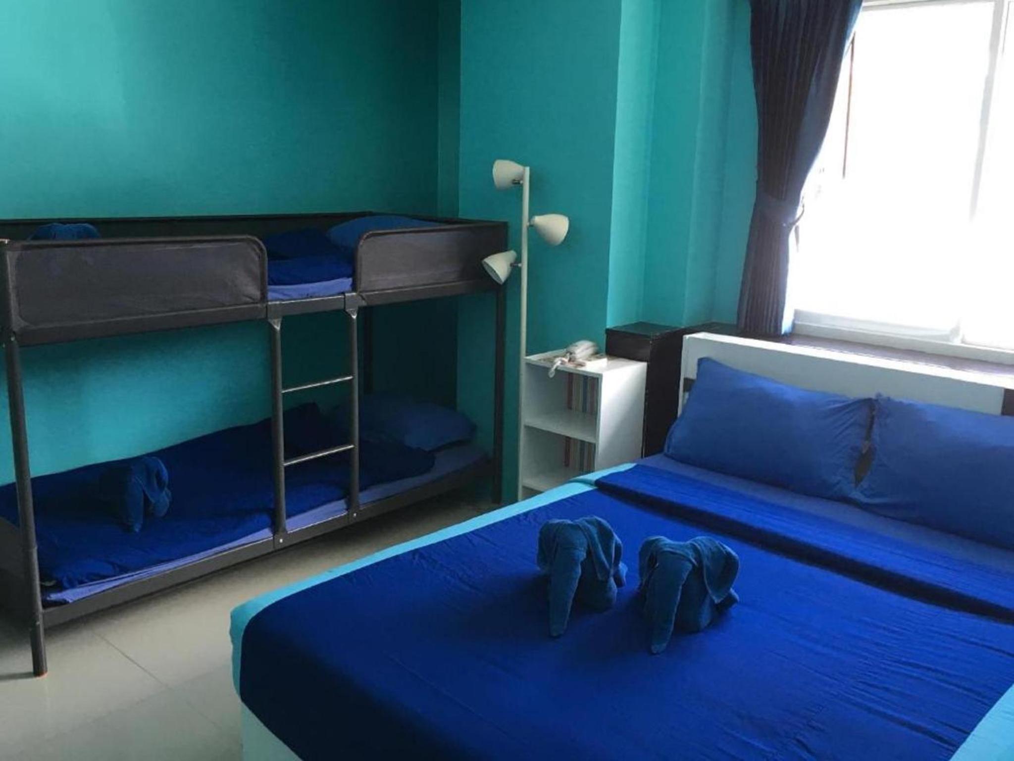 Family Double Room - Photo 10