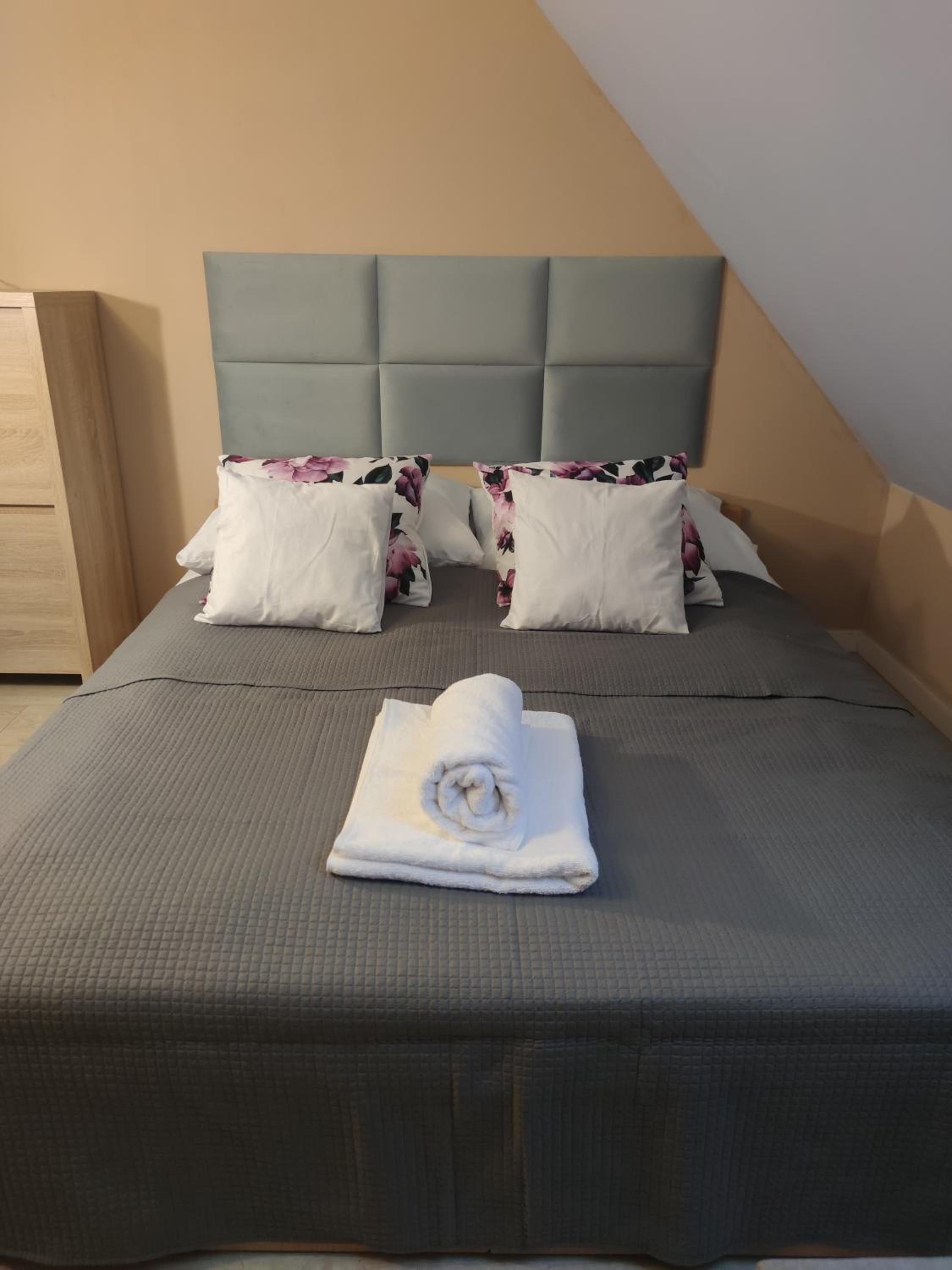 Classic Quadruple Room - Photo 3