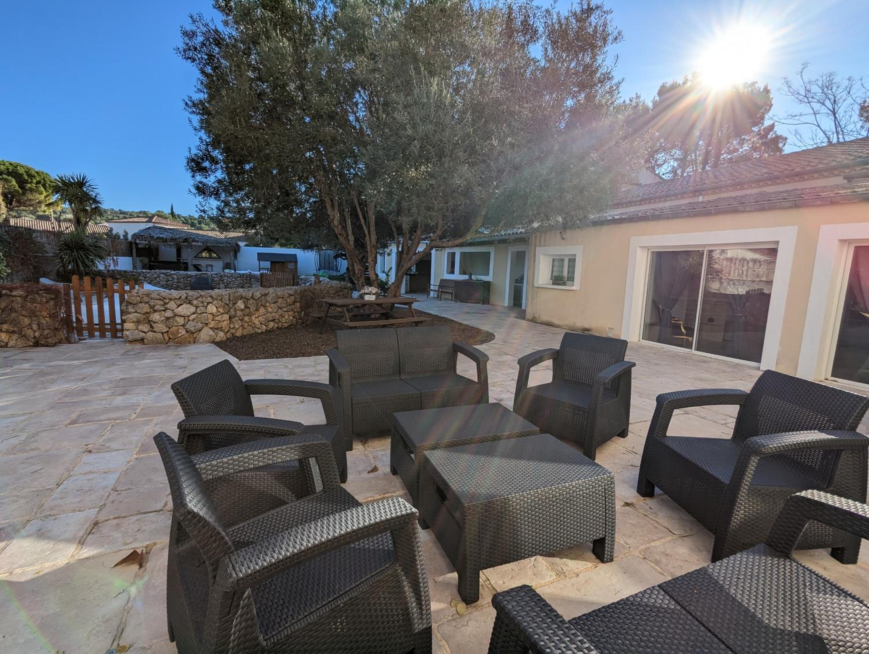 Villa with Private Pool - Photo 4