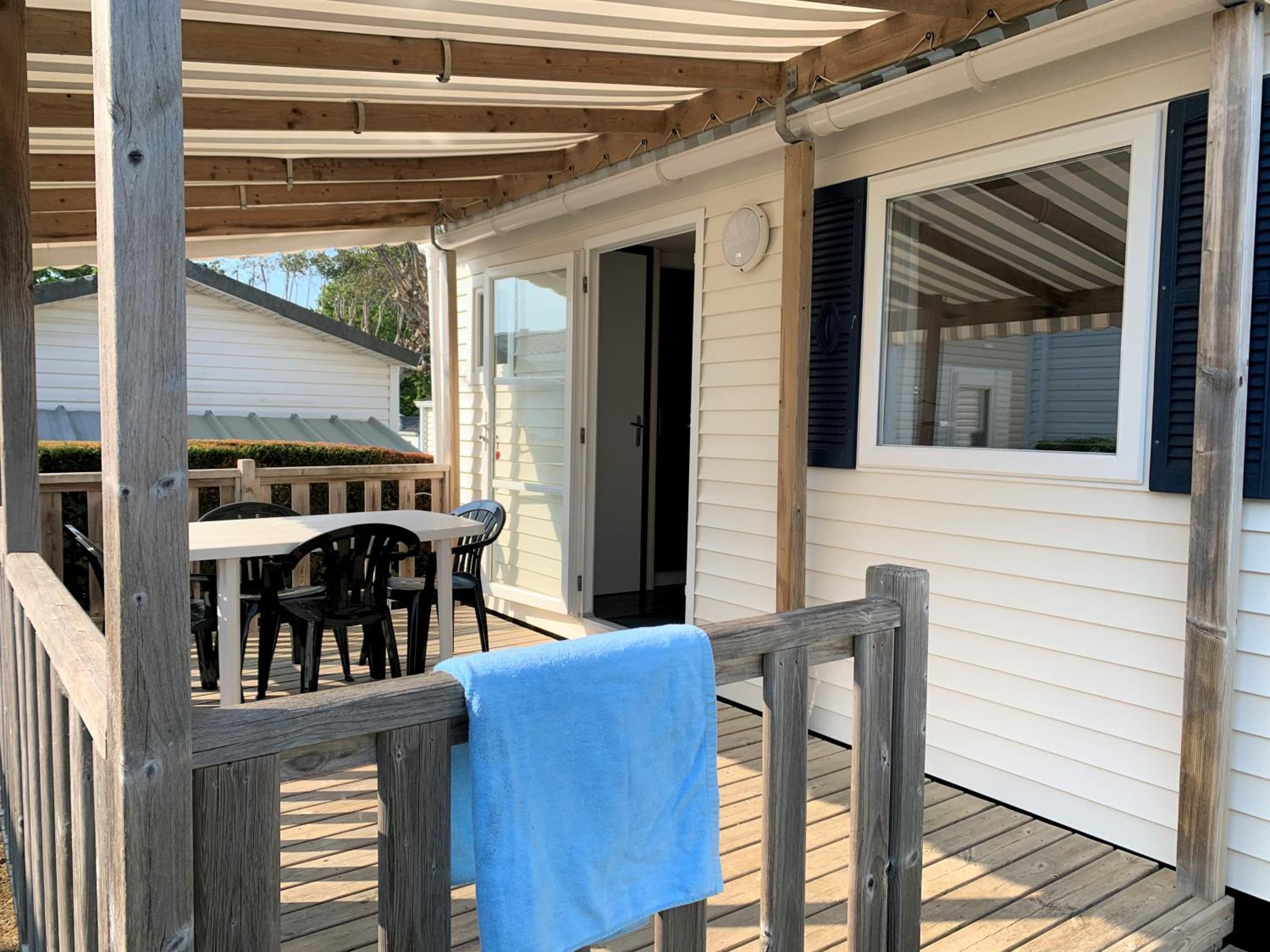 Mobile Home photo 1