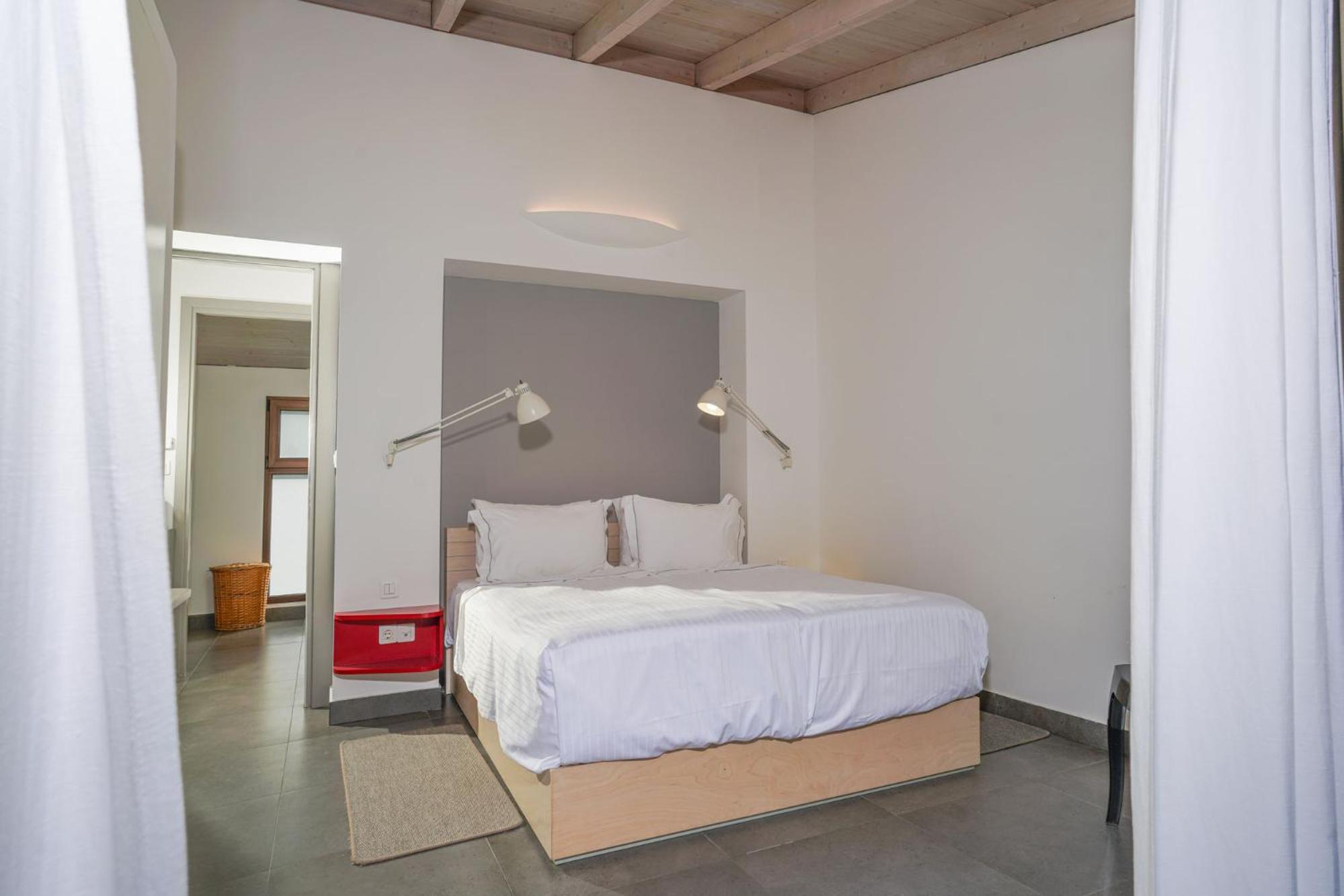 Two-Bedroom House photo 2