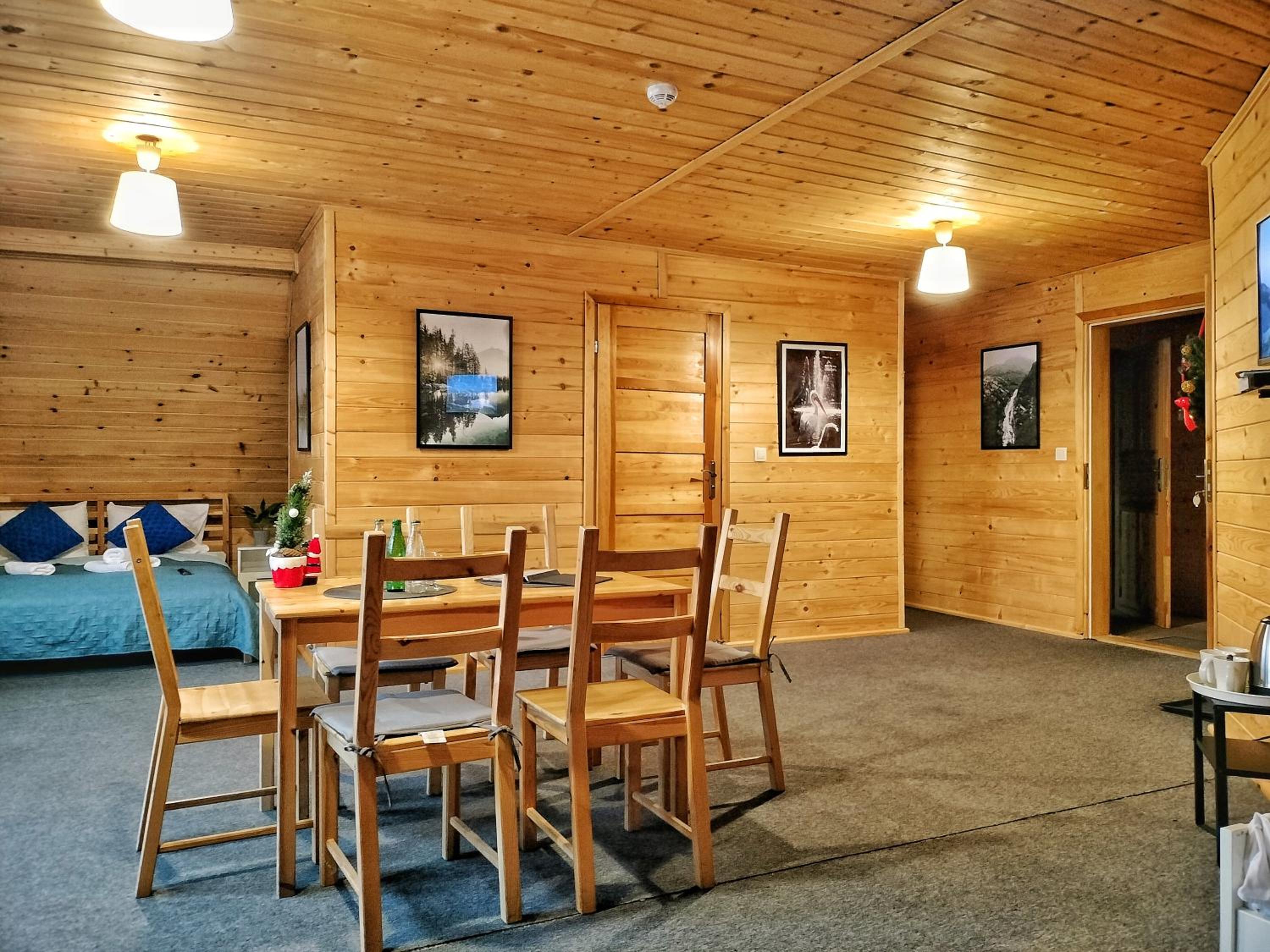 Quadruple Room with Balcony photo 3