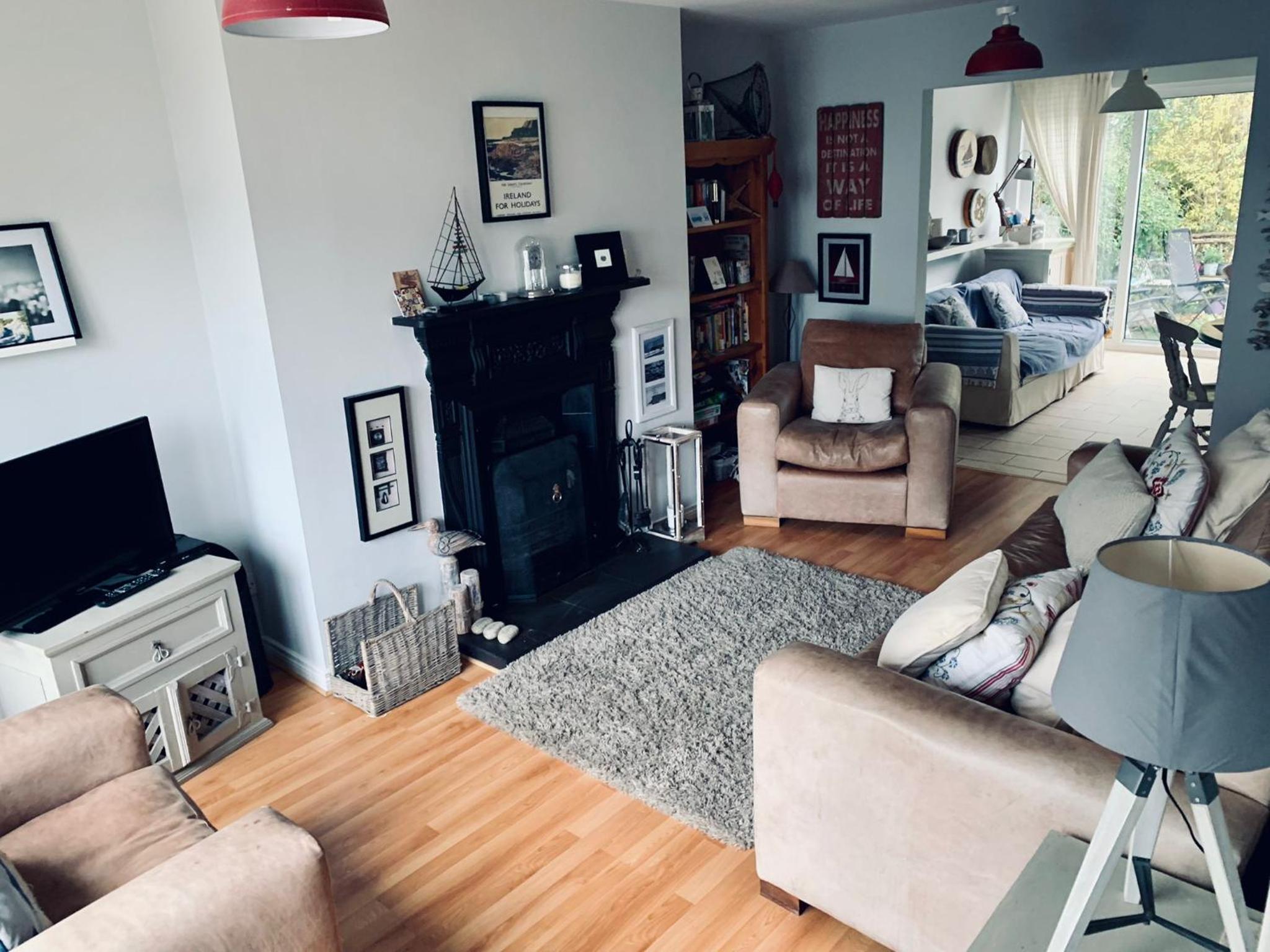 Two-Bedroom House - Photo 1