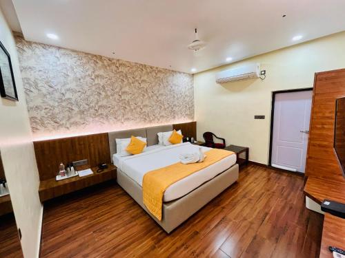 Deluxe Double Room photo 2