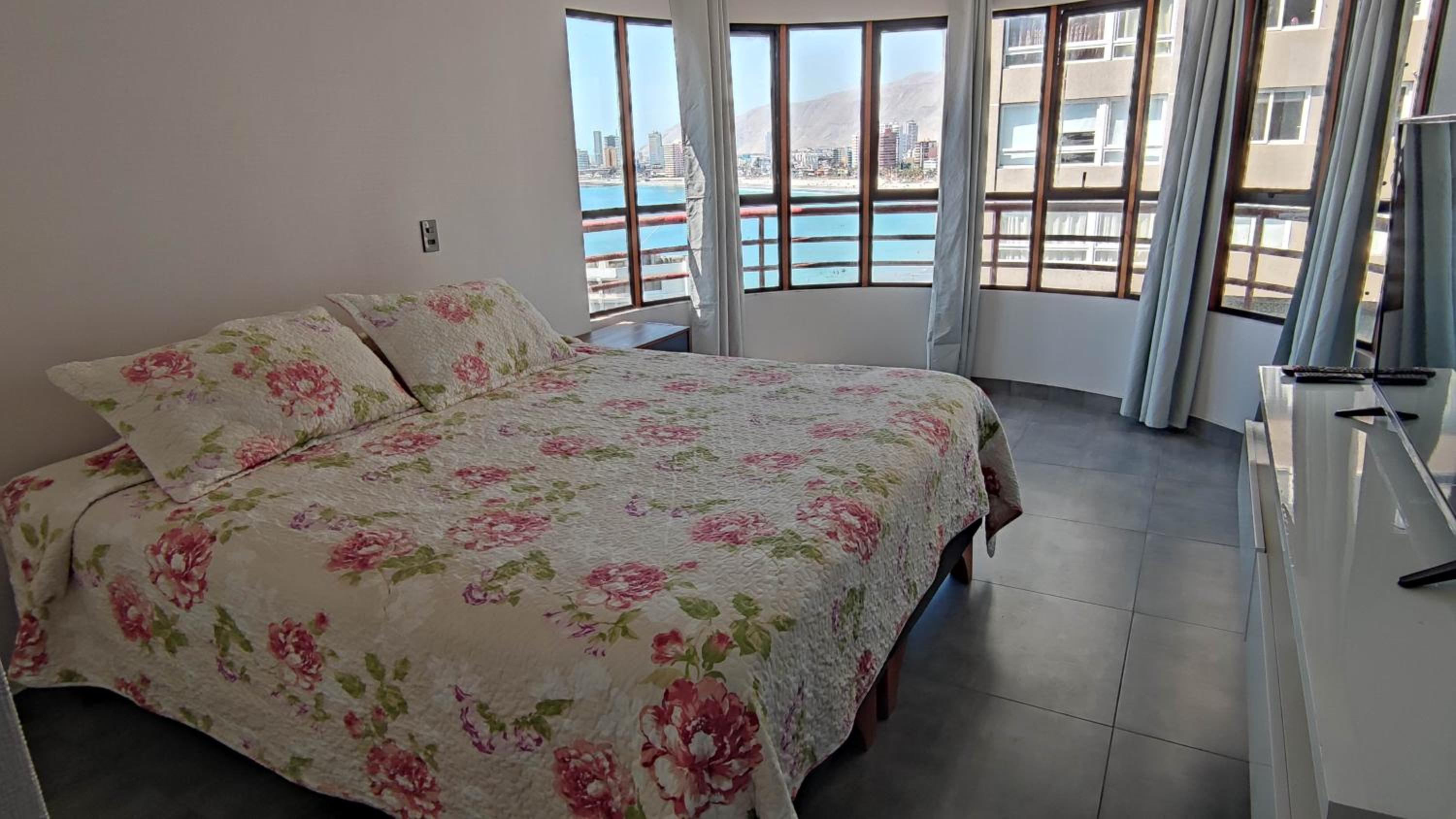 Apartment with Sea View photo 3