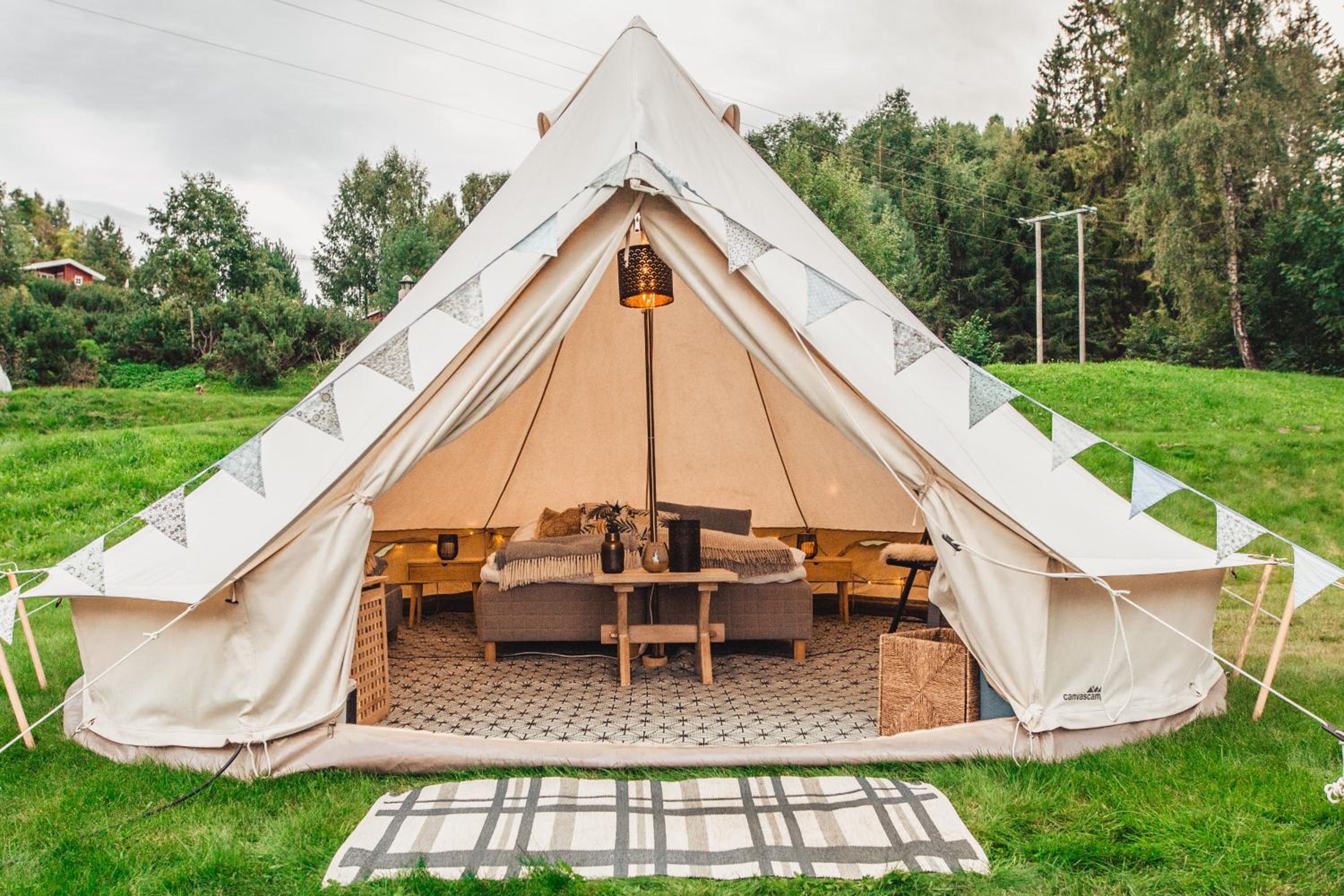 Tent - Photo 1