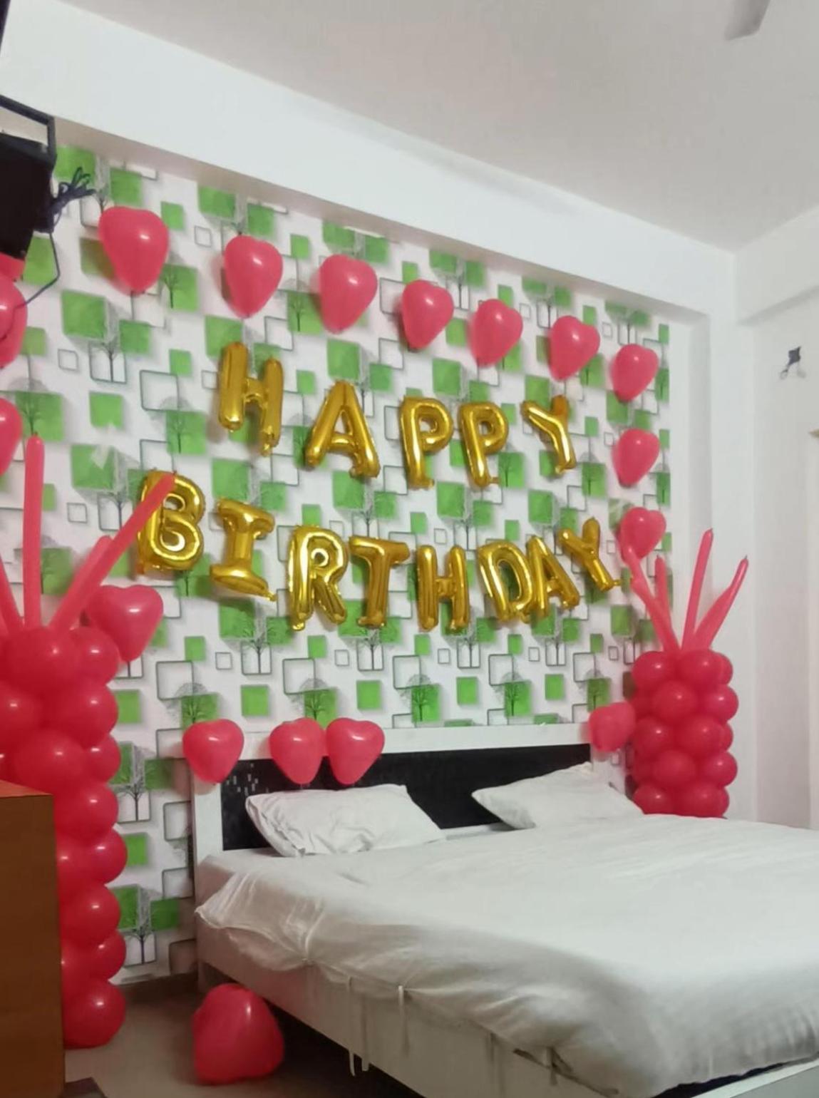 Deluxe Double Room (2 Adults + 1 Child) - Photo 2