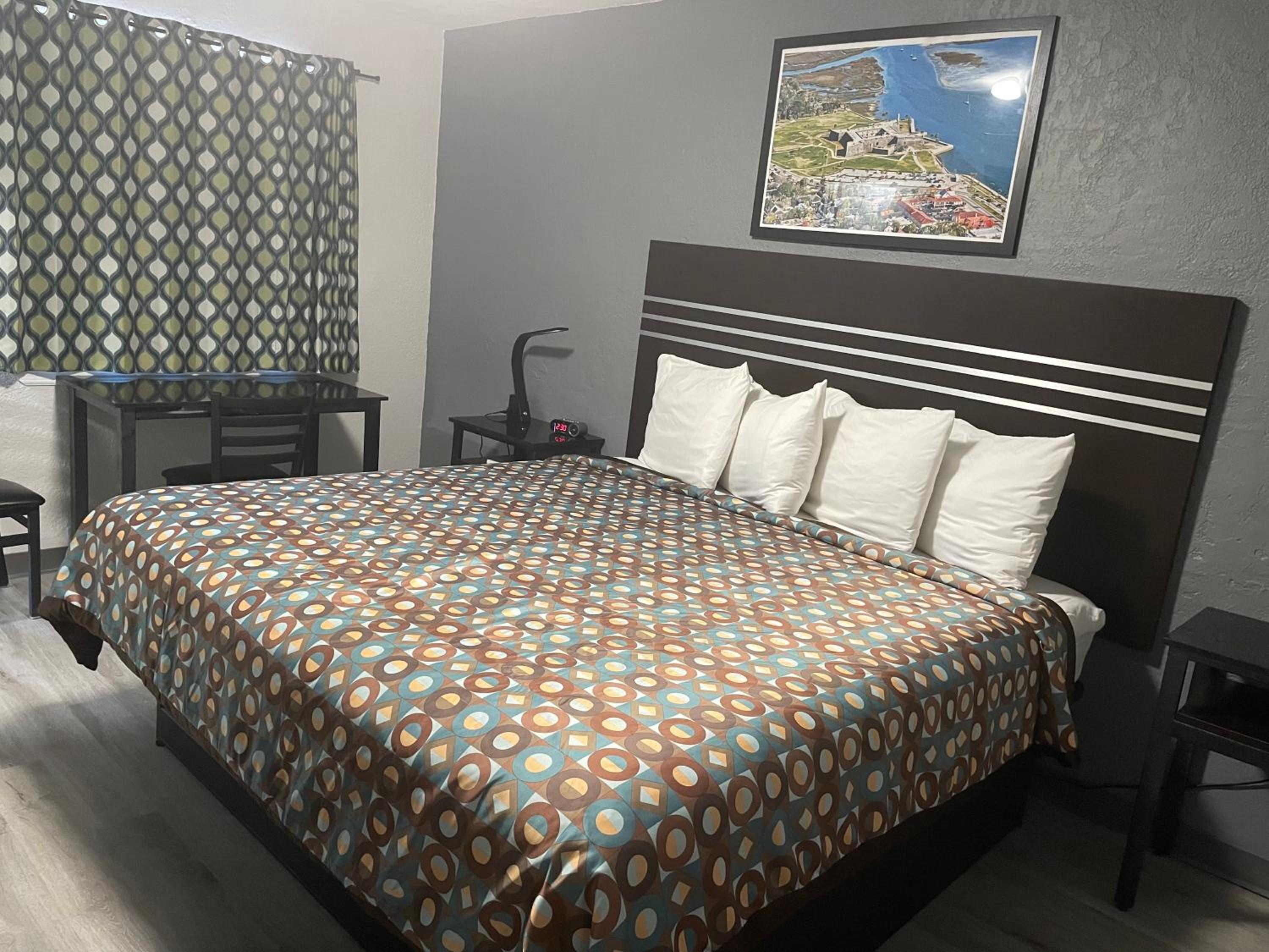 King Room