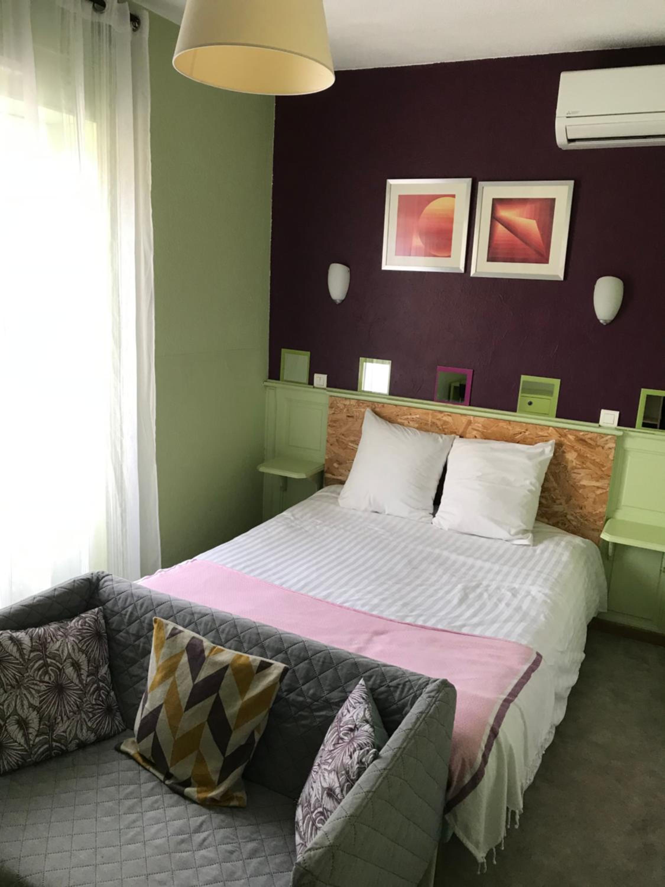 Budget Double Room - Photo 1