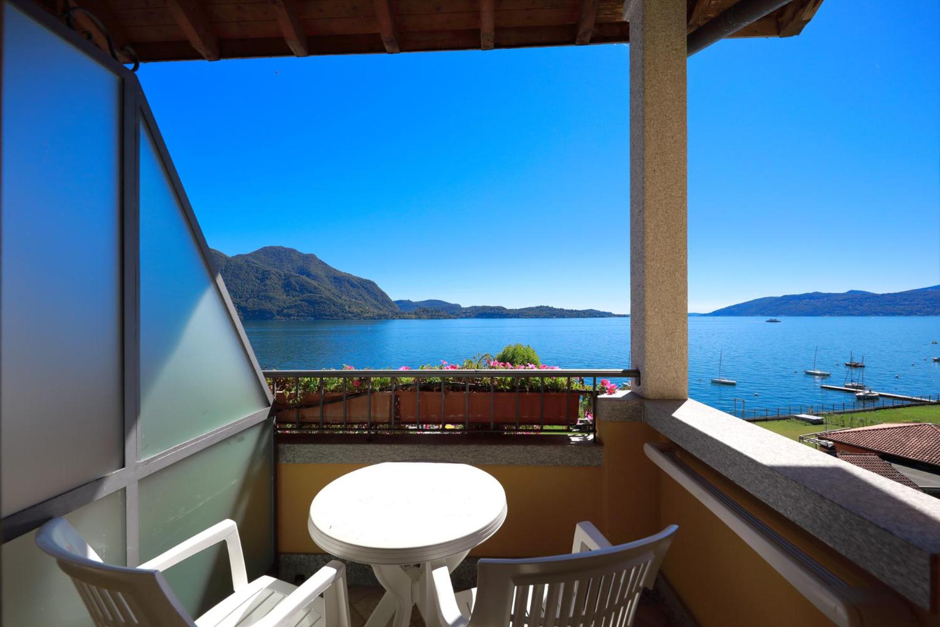 Quadruple Room with Lake View
