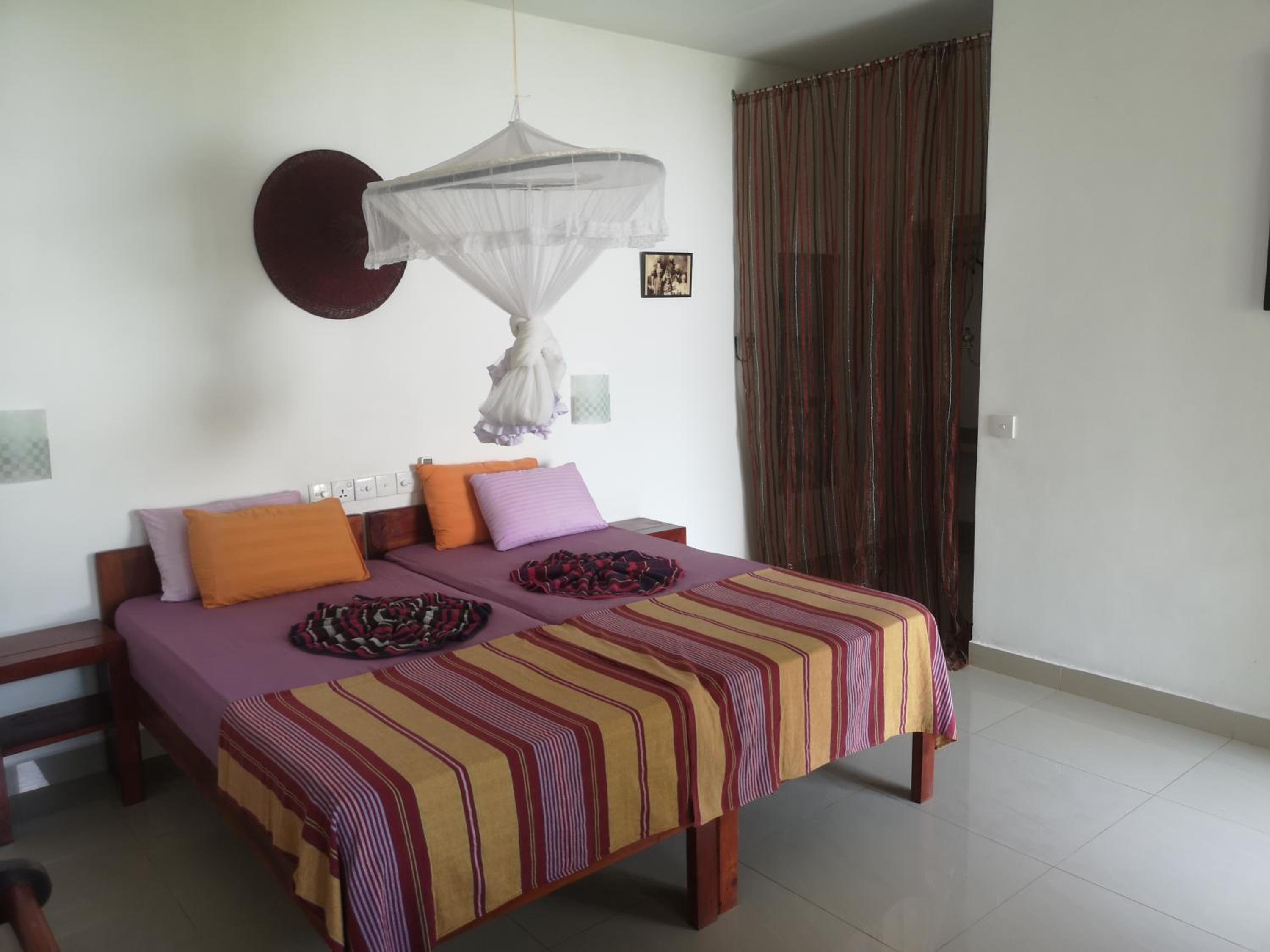 Deluxe Bungalow with Garden View photo 2