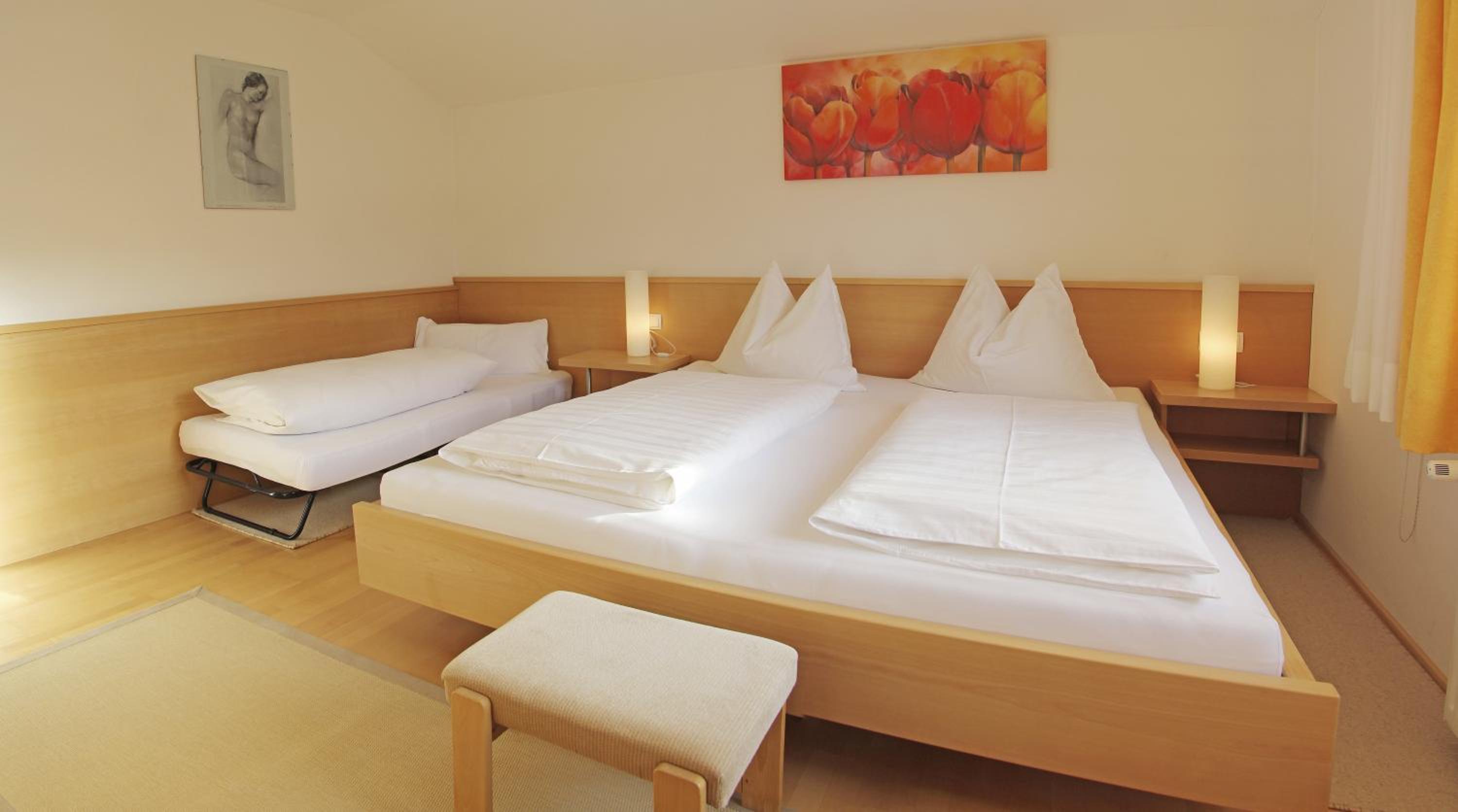 One-Bedroom Apartment with Balcony photo 1
