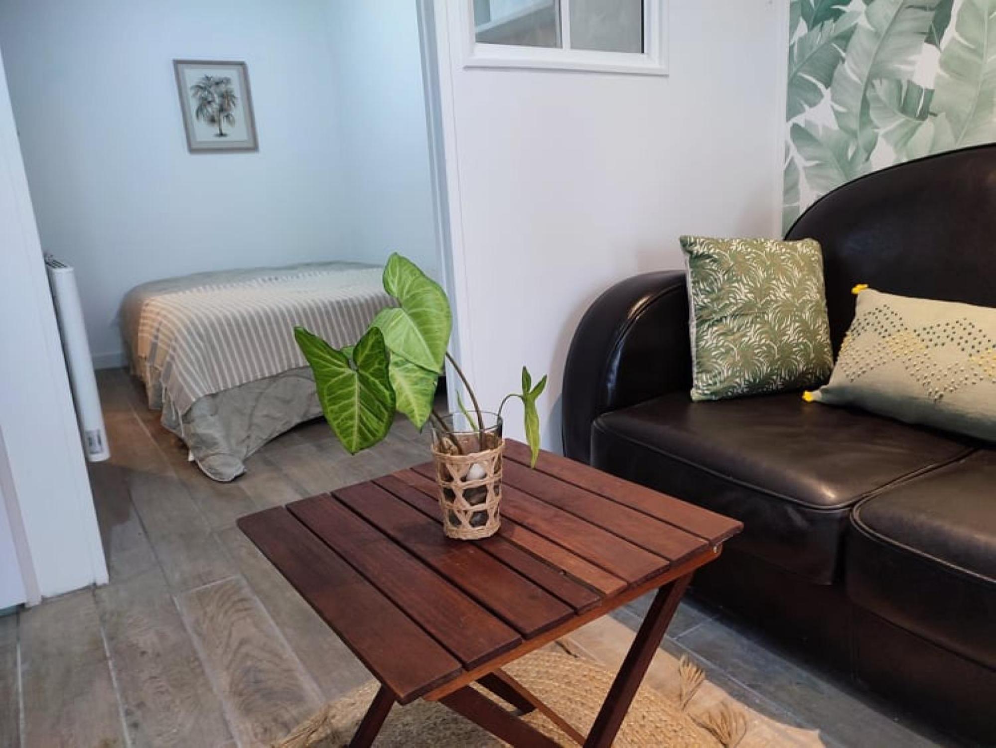 Apartment - Ground Floor photo 2