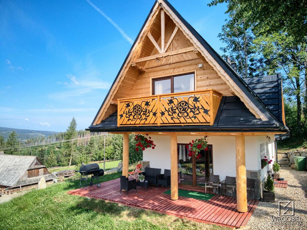 Four-Bedroom House - Photo 42