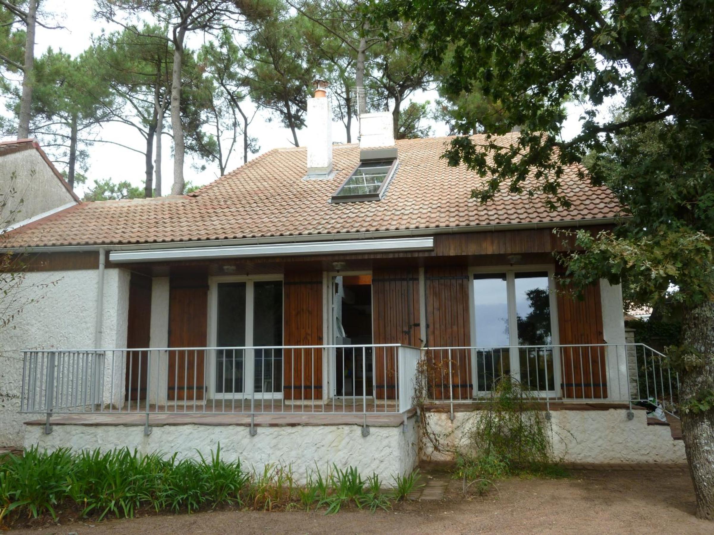 Holiday Home (6 Adults)
