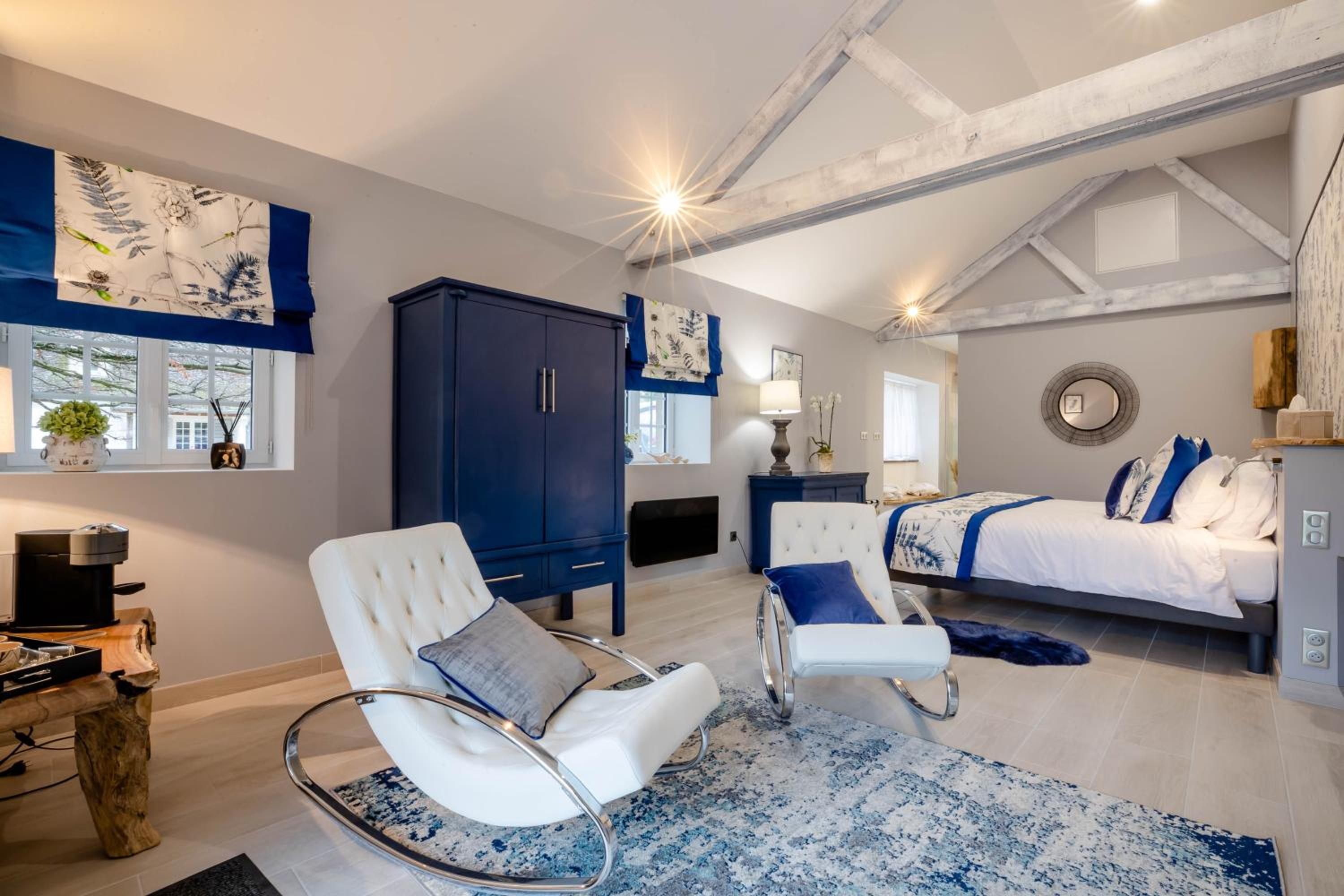 Suite with Garden View