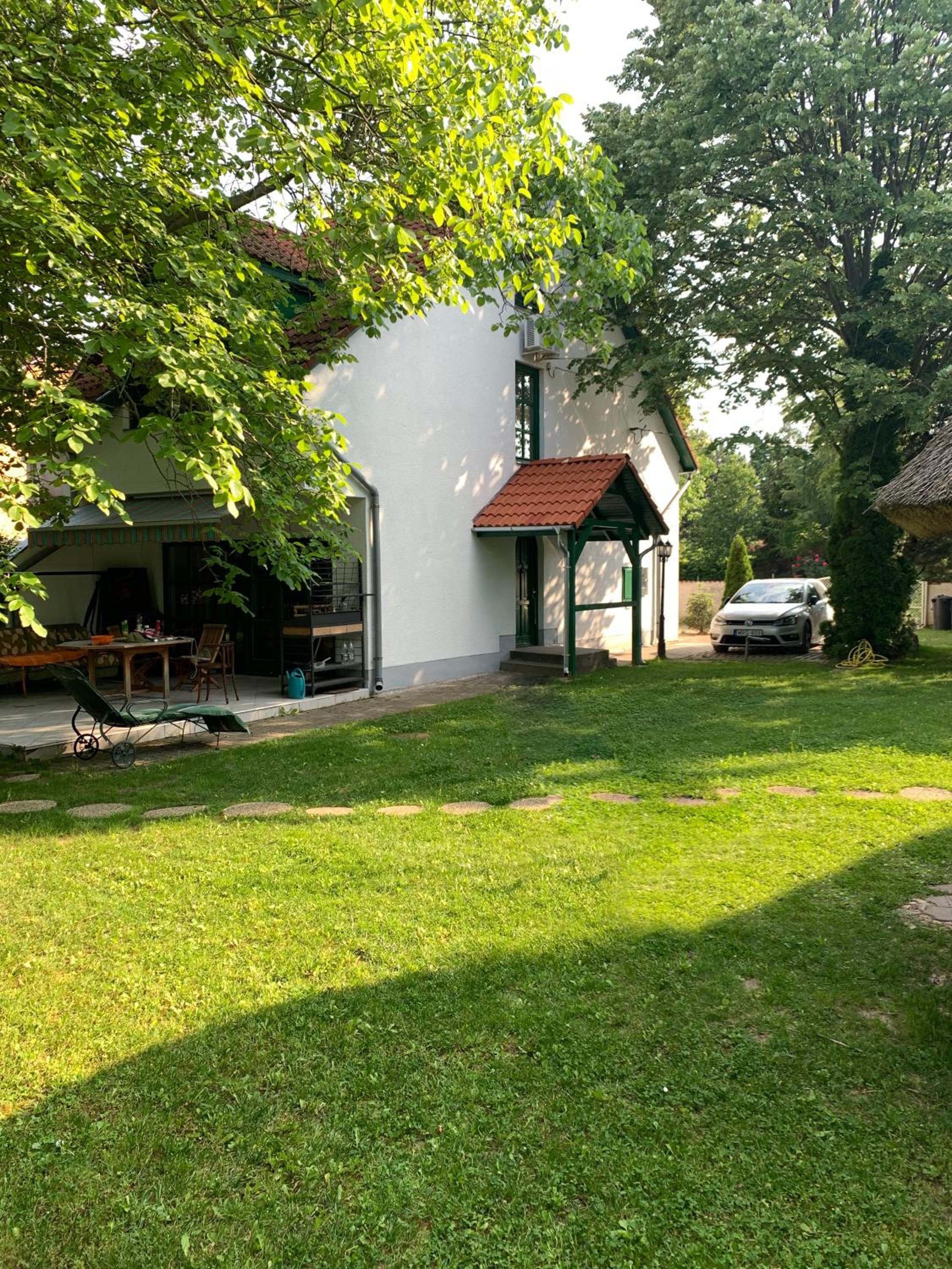 Three-Bedroom House photo 1