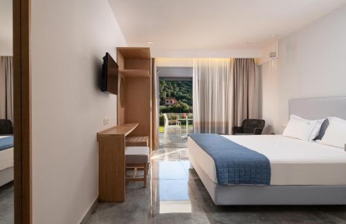 Double Room with Terrace