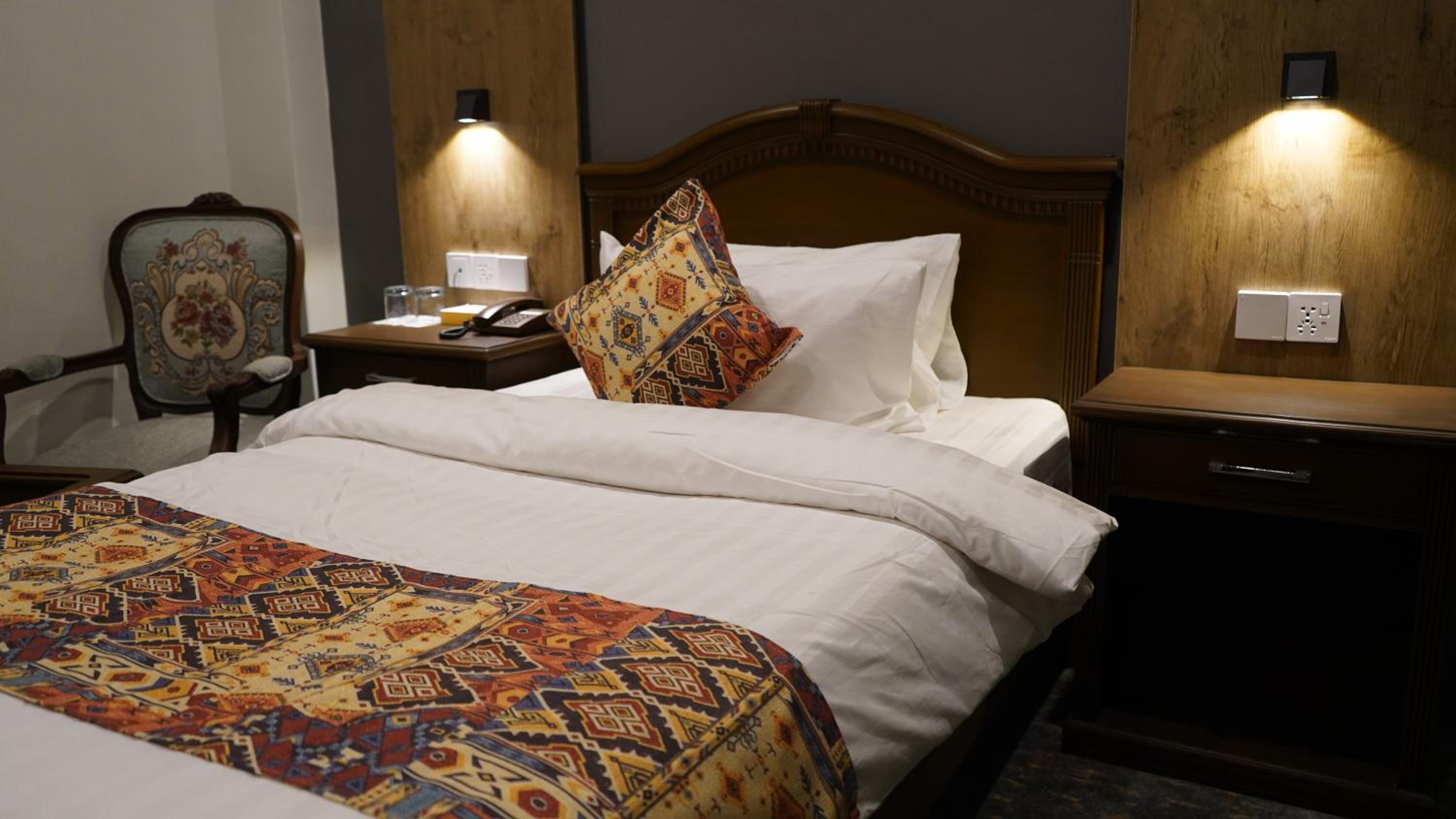 Standard Single Room - Photo 4
