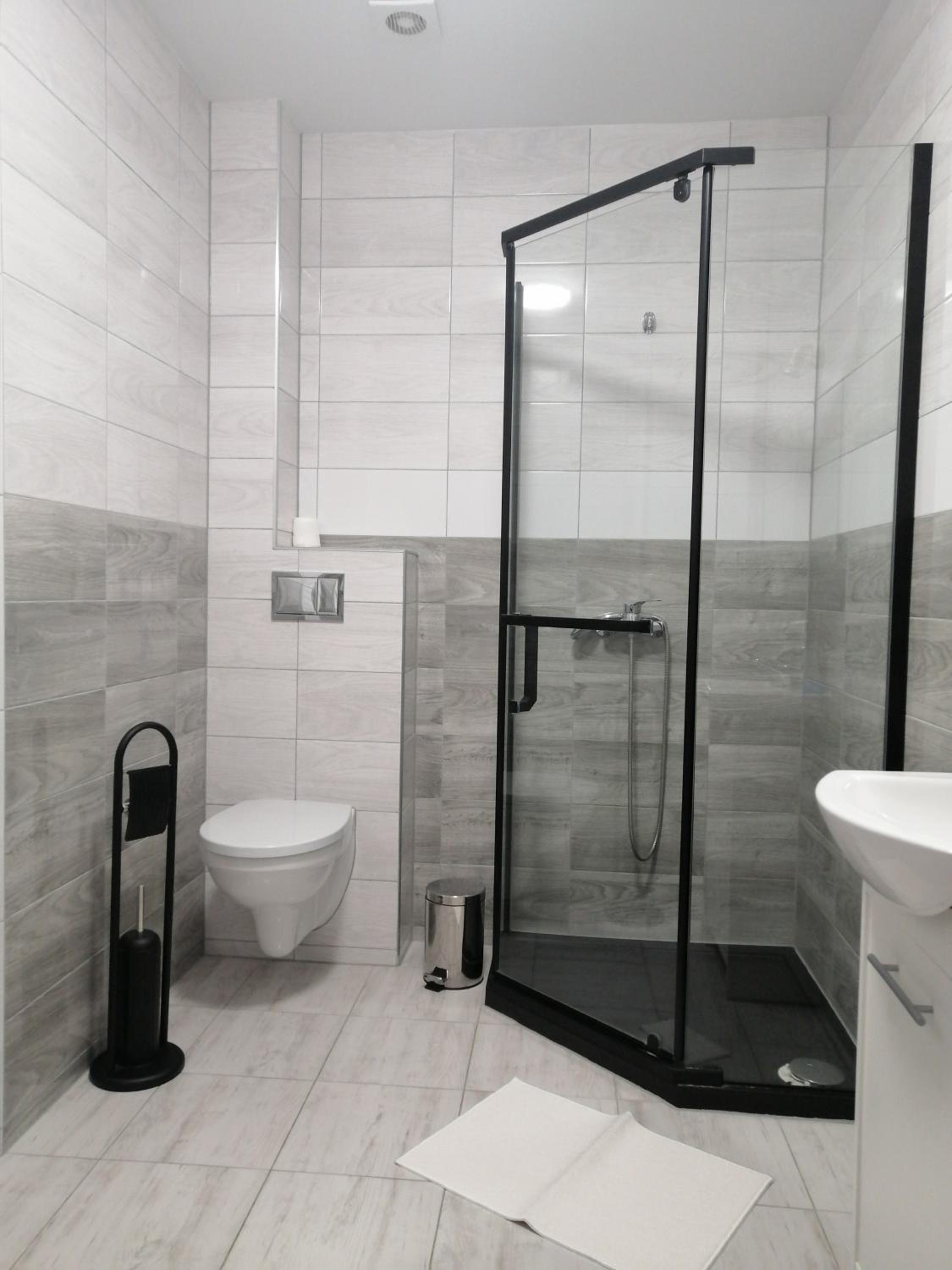 Quadruple Room - Photo 1