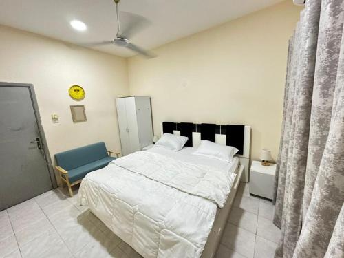 Standard Double Room with Shared Bathroom photo 2