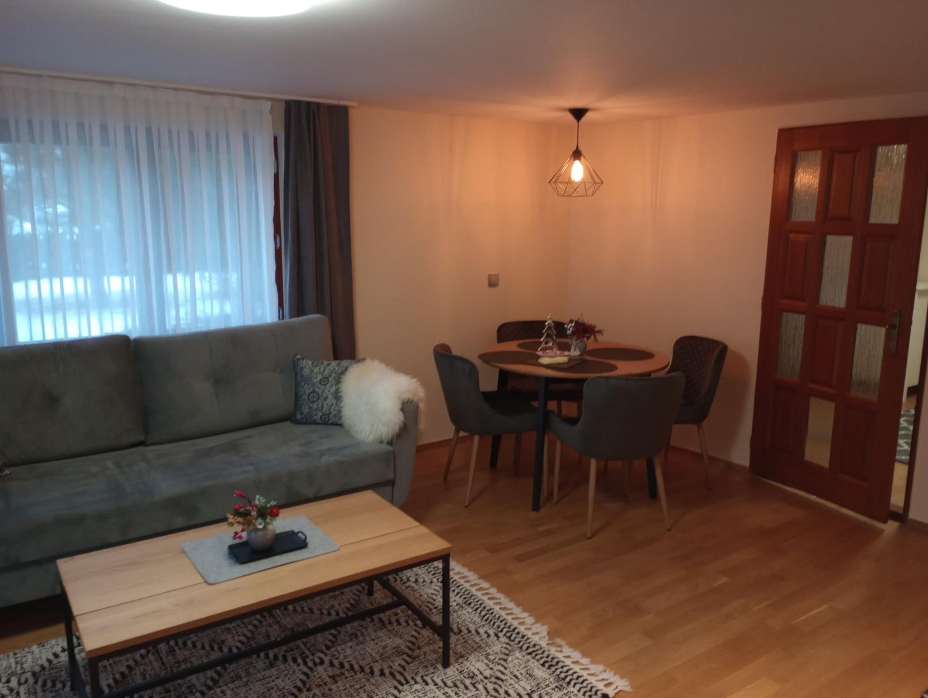 Two-Bedroom Apartment - Photo 5