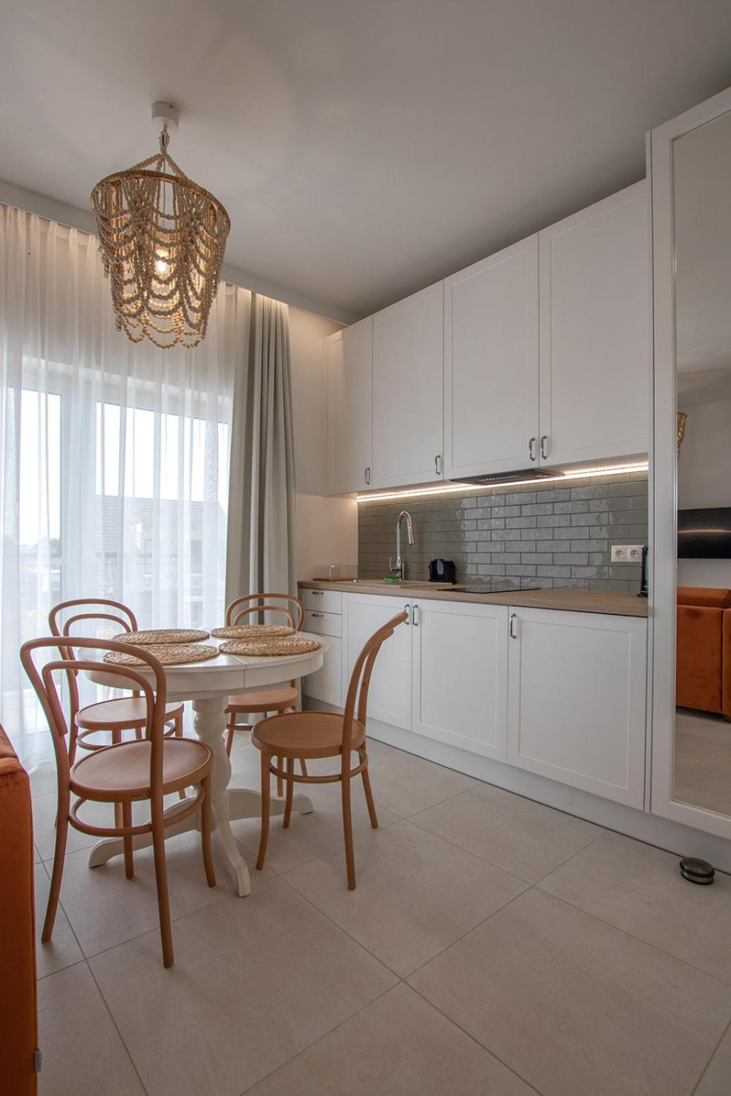 Apartment with Terrace photo 3