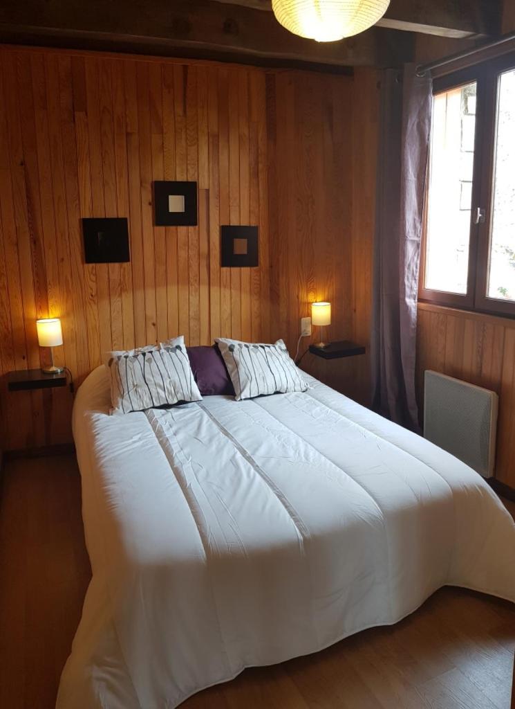 Two-Bedroom Chalet photo 1