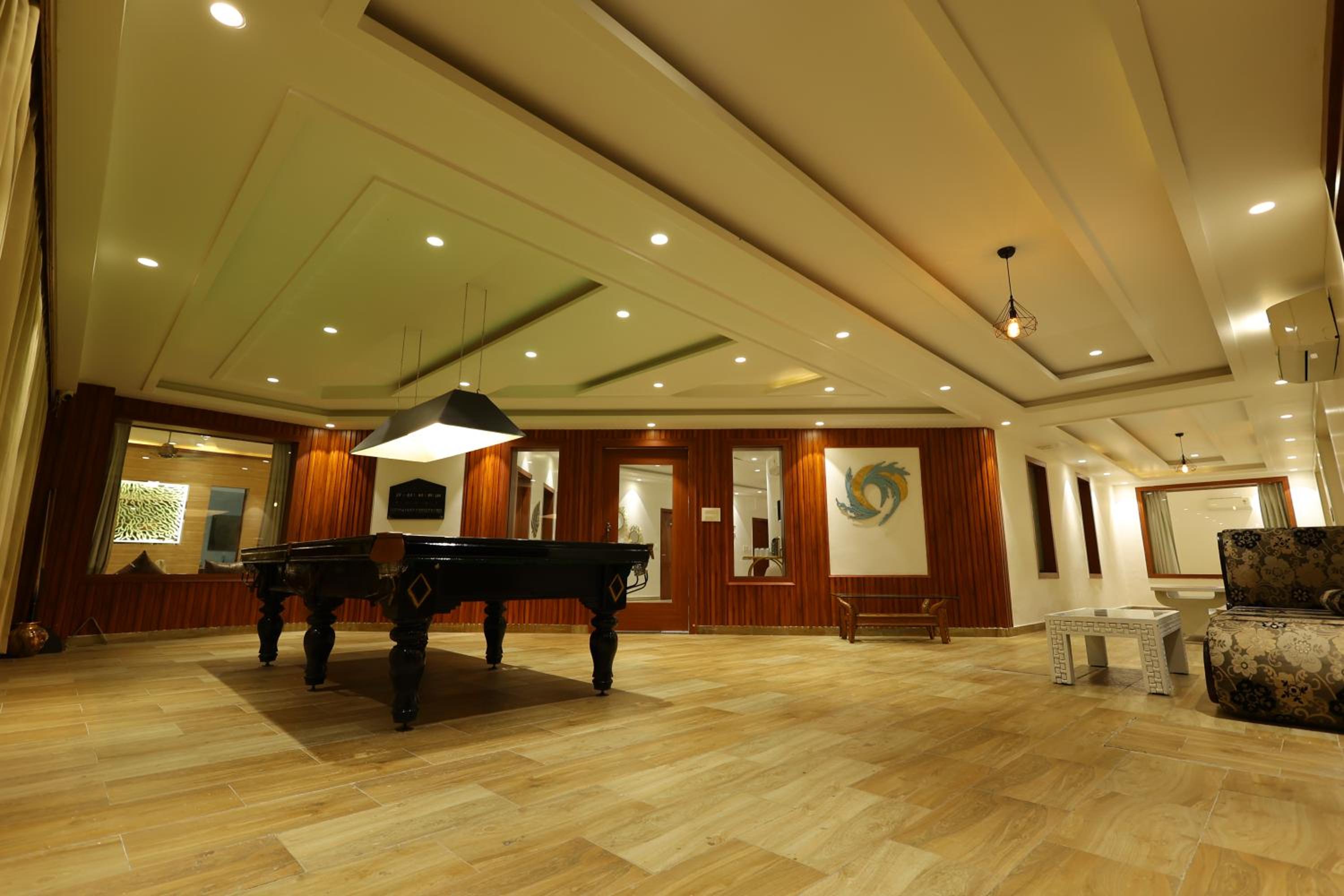 Deluxe Room - Photo 3