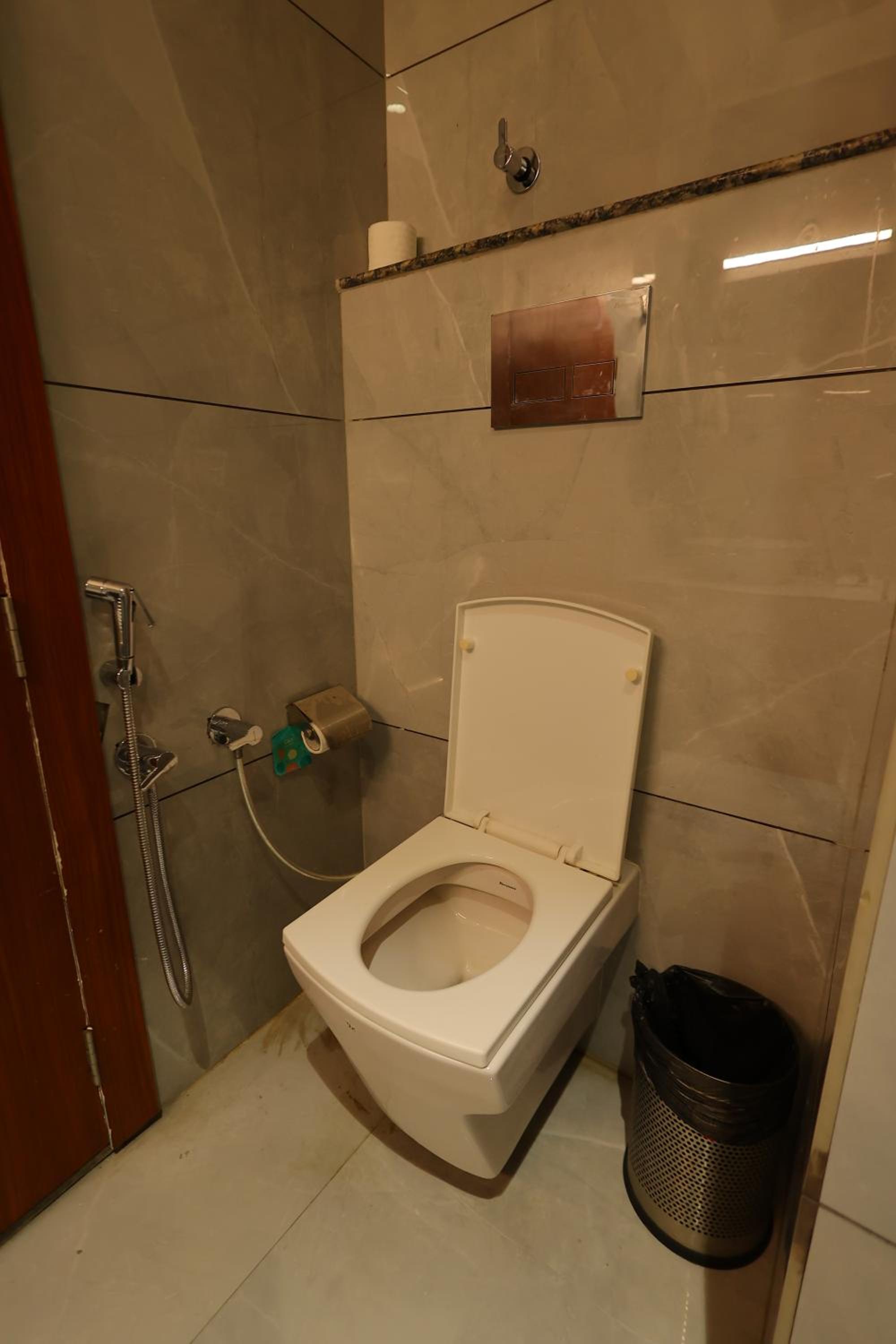 Standard Double Room - Photo 5