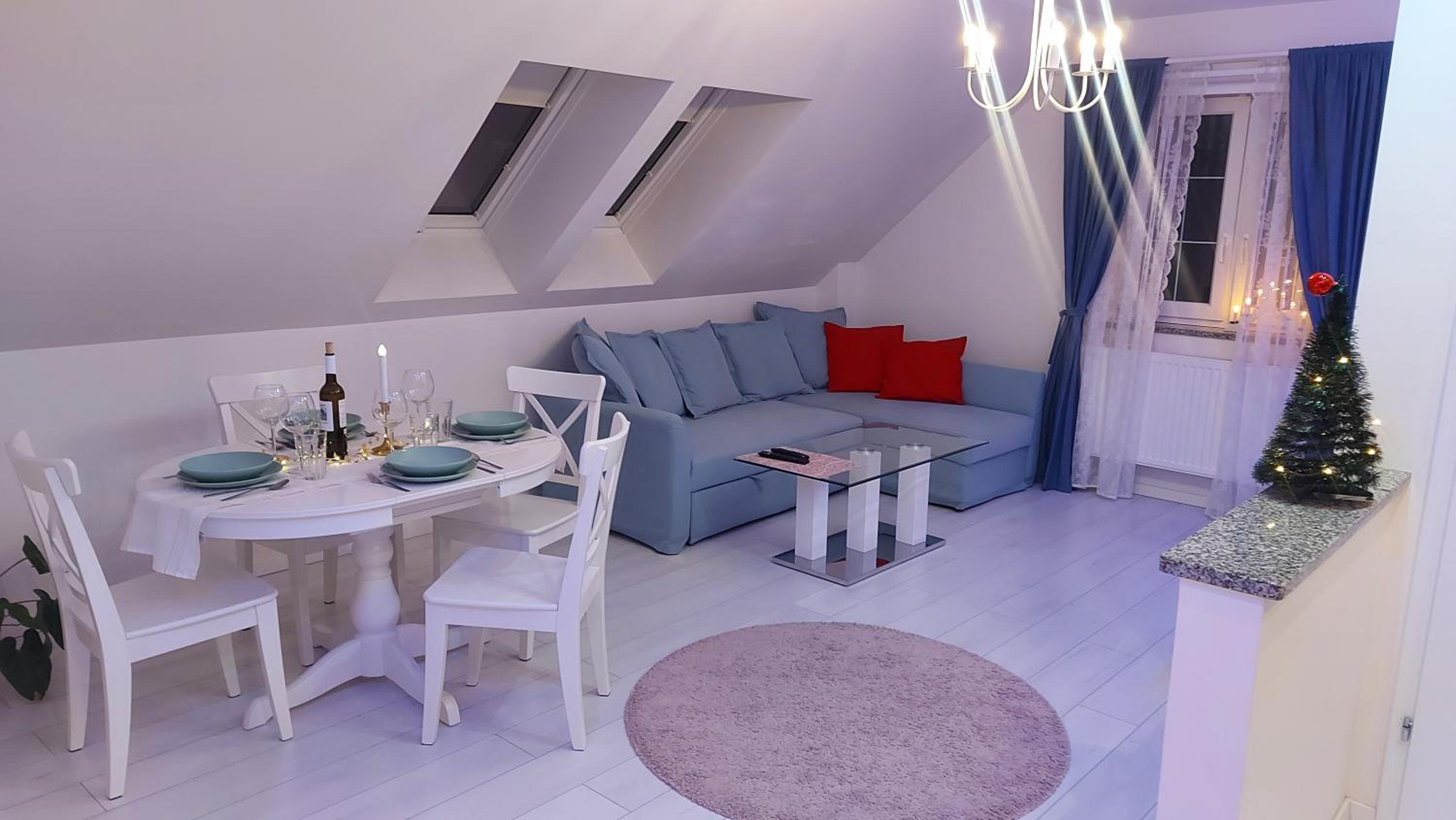 Deluxe Apartment