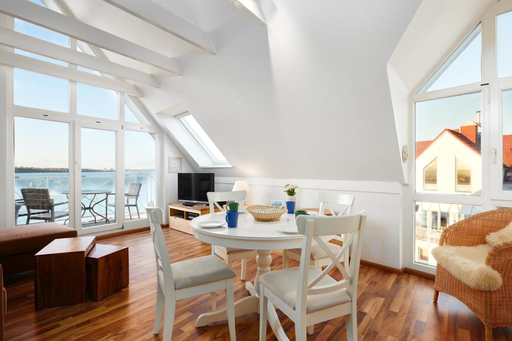 Apartment with Sea View photo 3