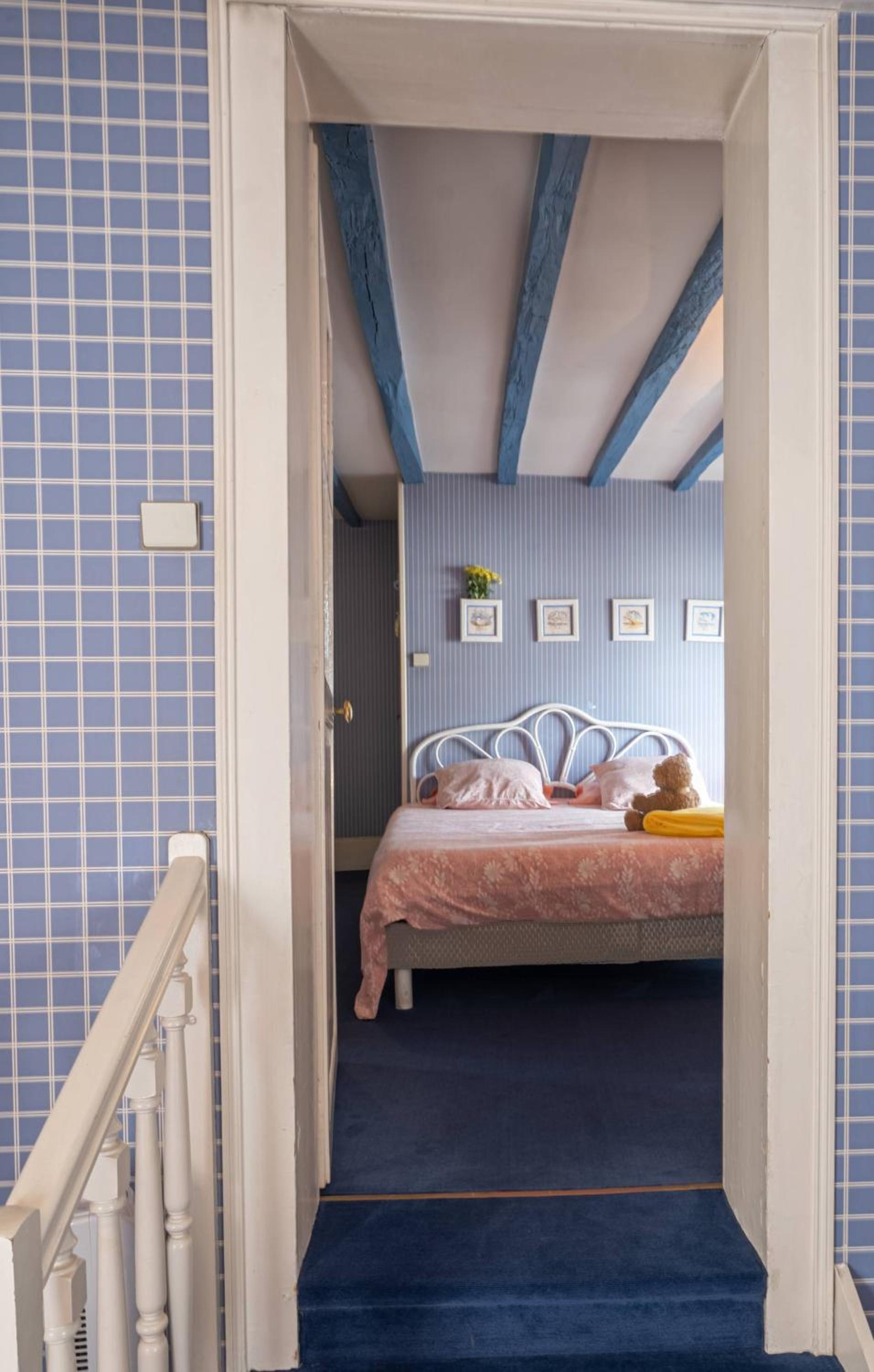 Quadruple Room with Bathroom - Photo 5