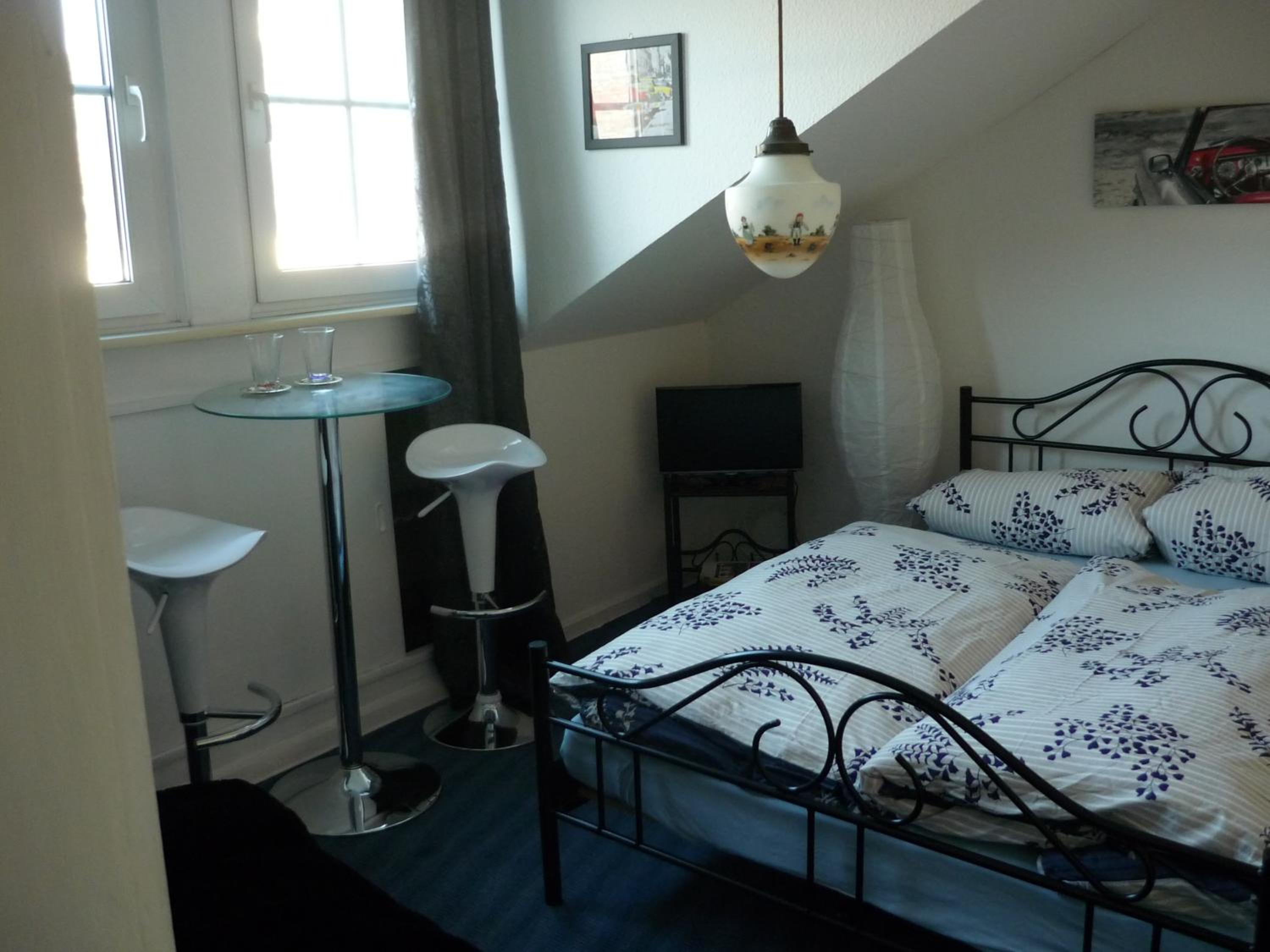 Economy Double Room Rhine view with Shared Bathroom photo 2