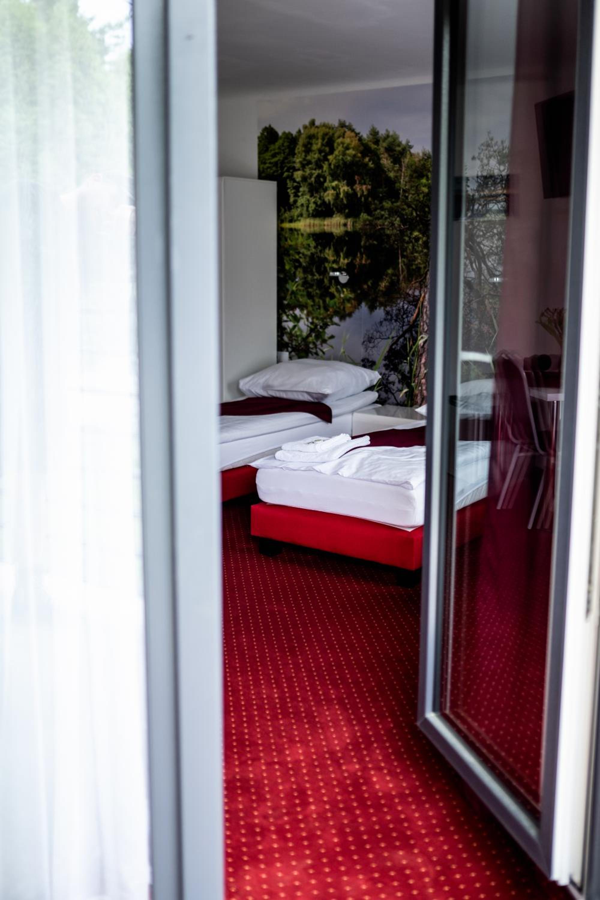 Triple Room with Shower - Photo 22