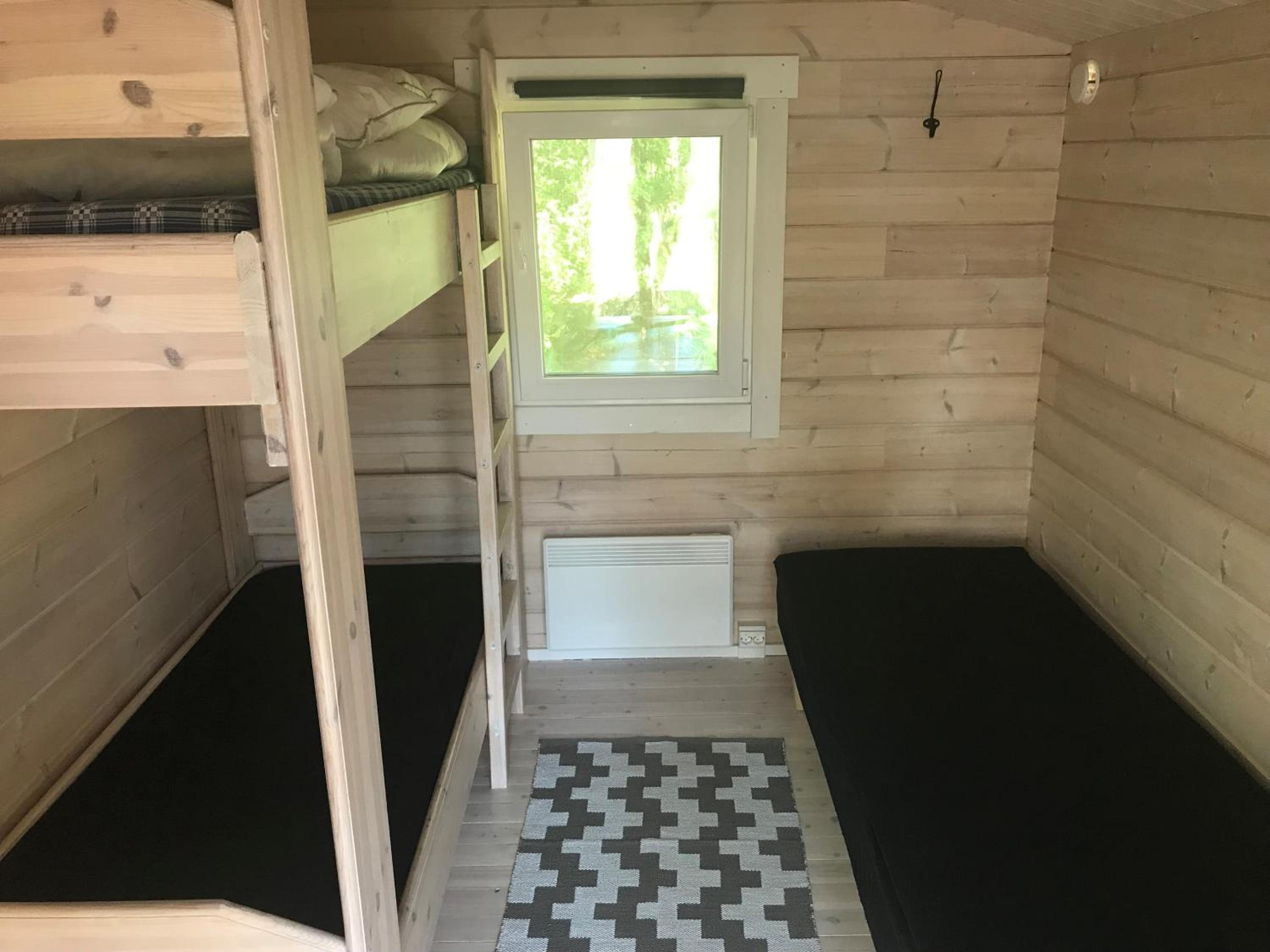 Triple Room with Shared Bathroom photo 3