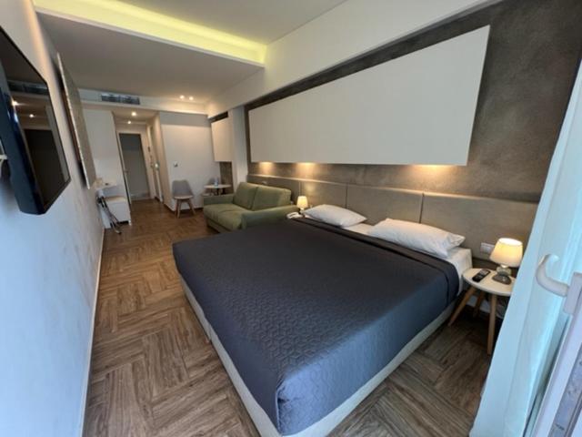 Superior Triple Room with Sea View
