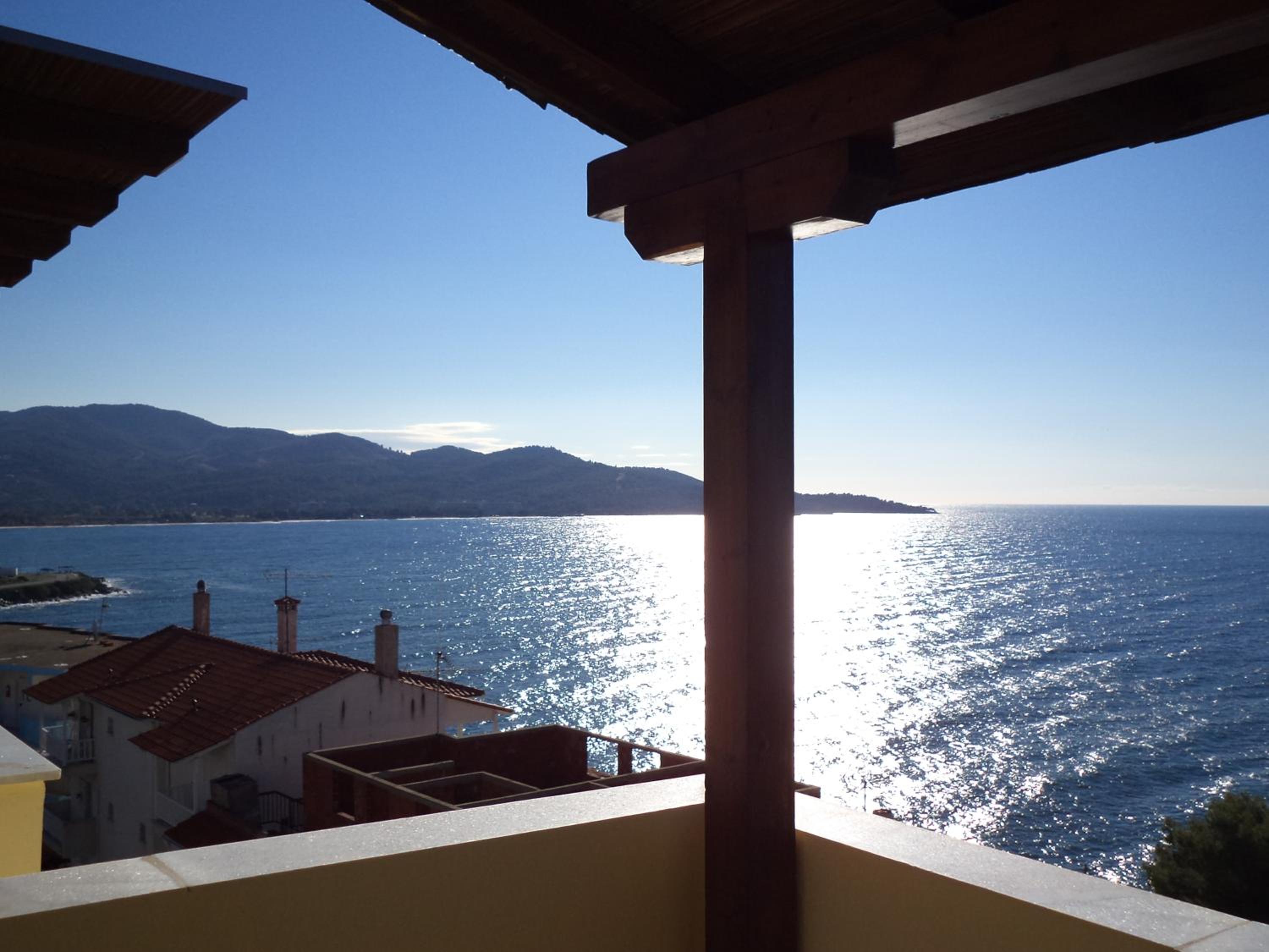 Studio Apartment with Sea View