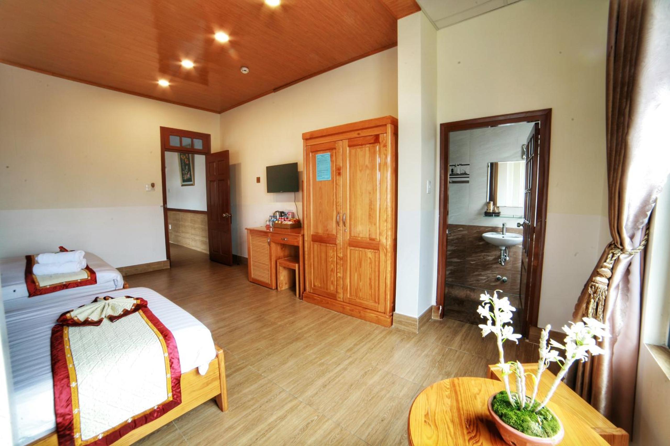 Triple Room