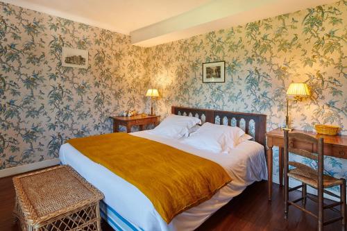 Double Room with Garden View photo 3