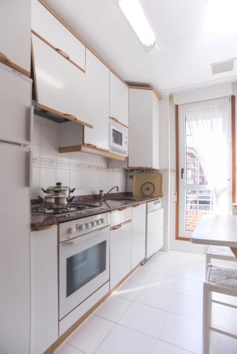 Two-Bedroom Apartment (4-5 Adults)