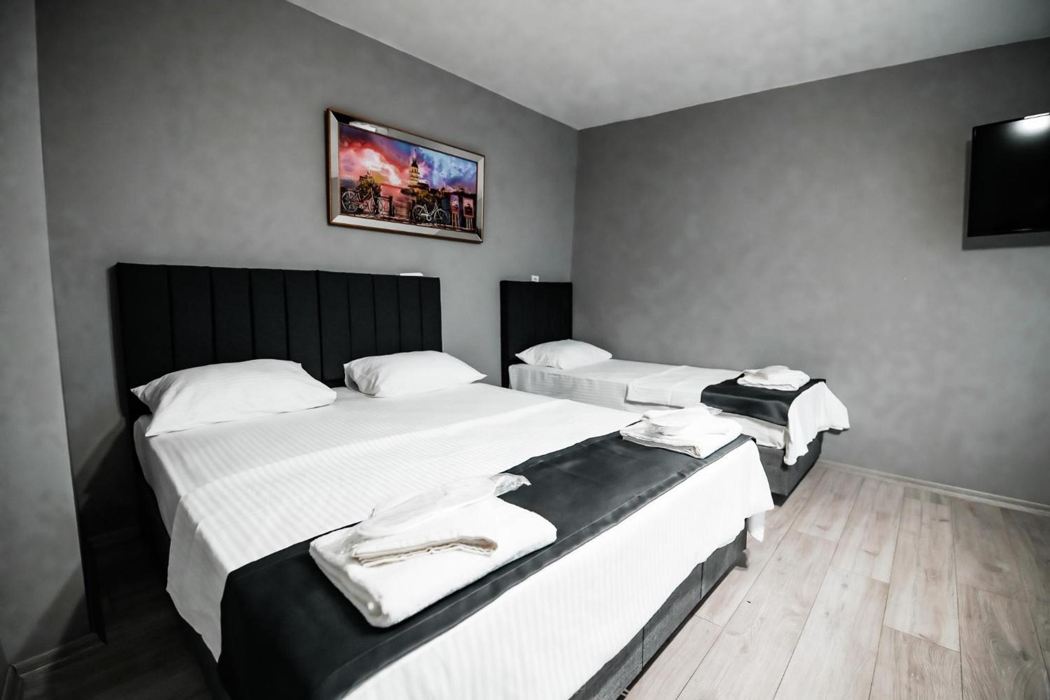 Deluxe Quadruple Room photo 2