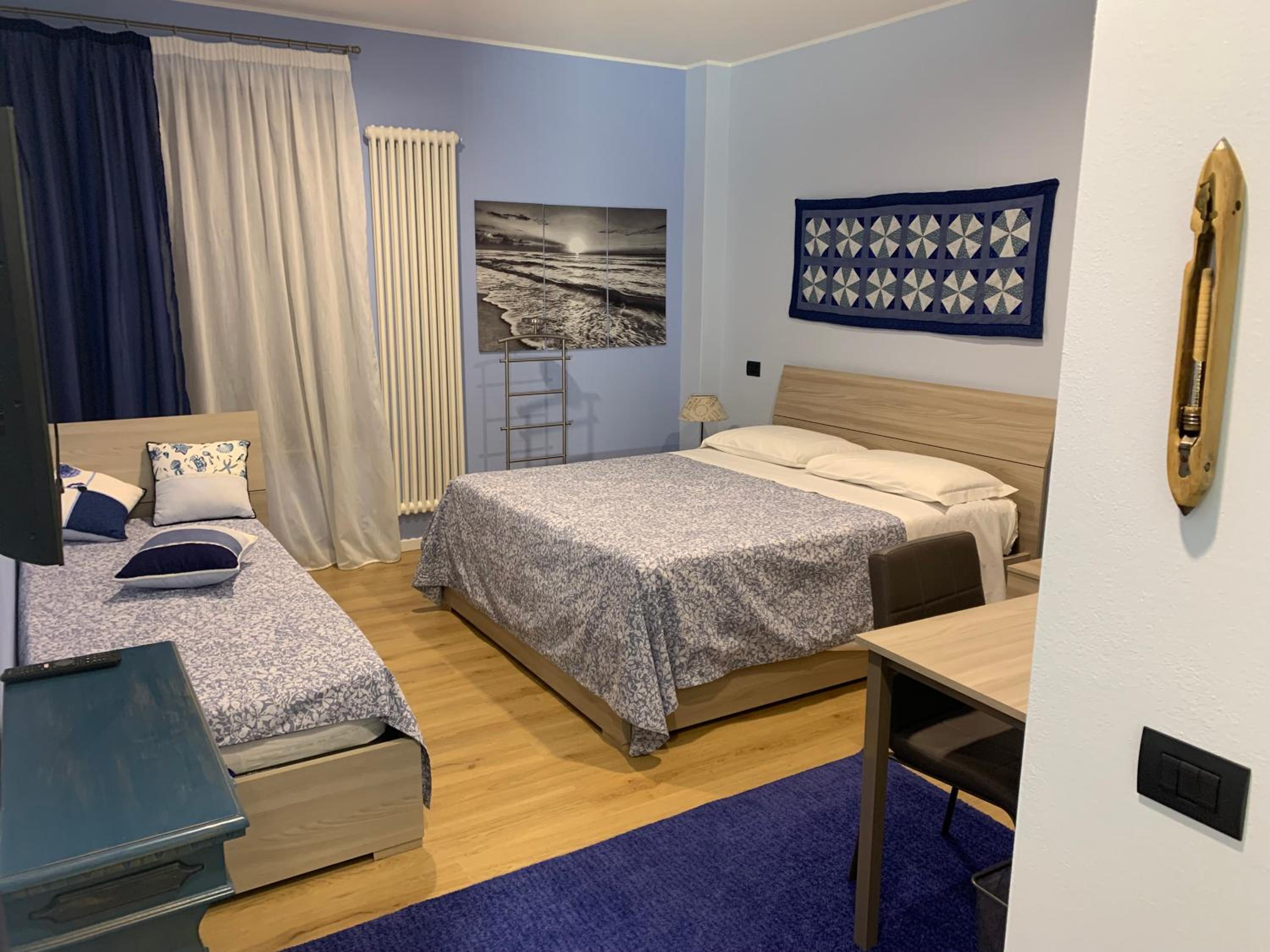Double Room with Private Bathroom photo 1
