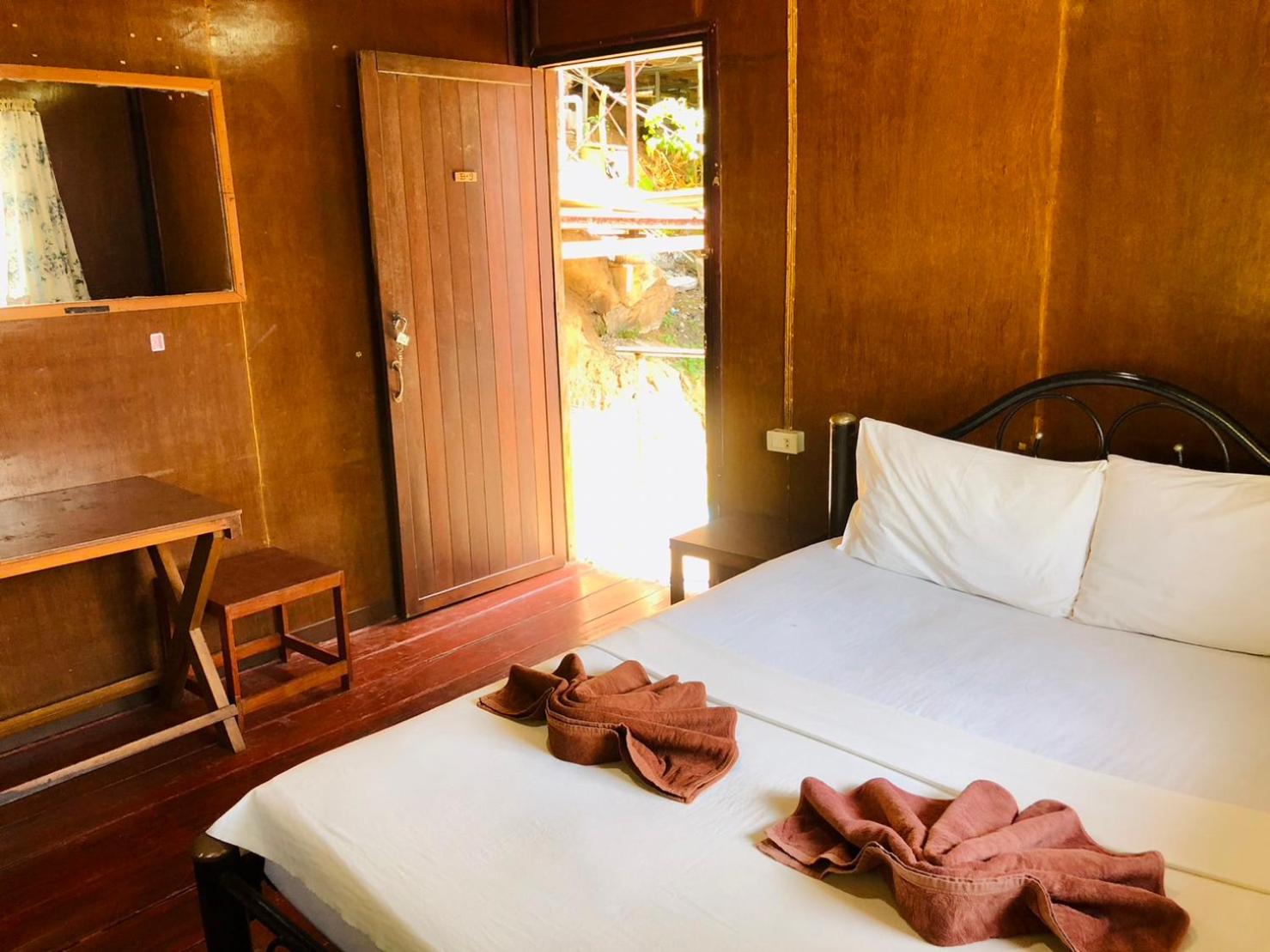 Double Room with Private Bathroom photo 2