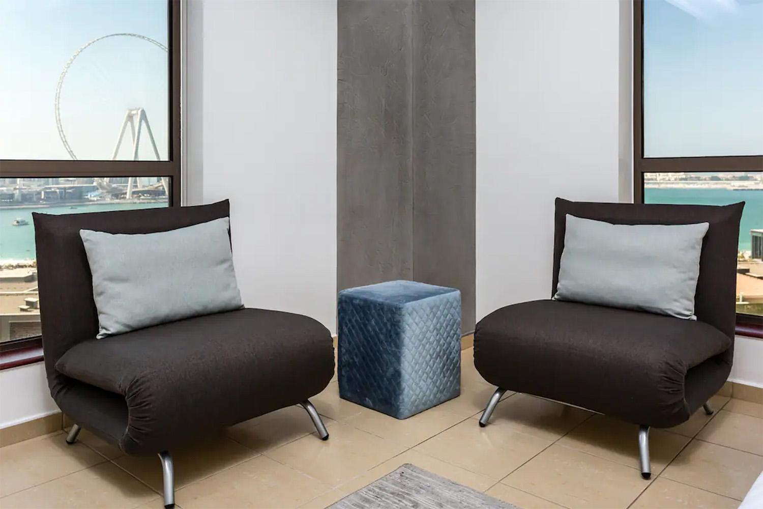 Four-Bedroom Apartment with Sea View