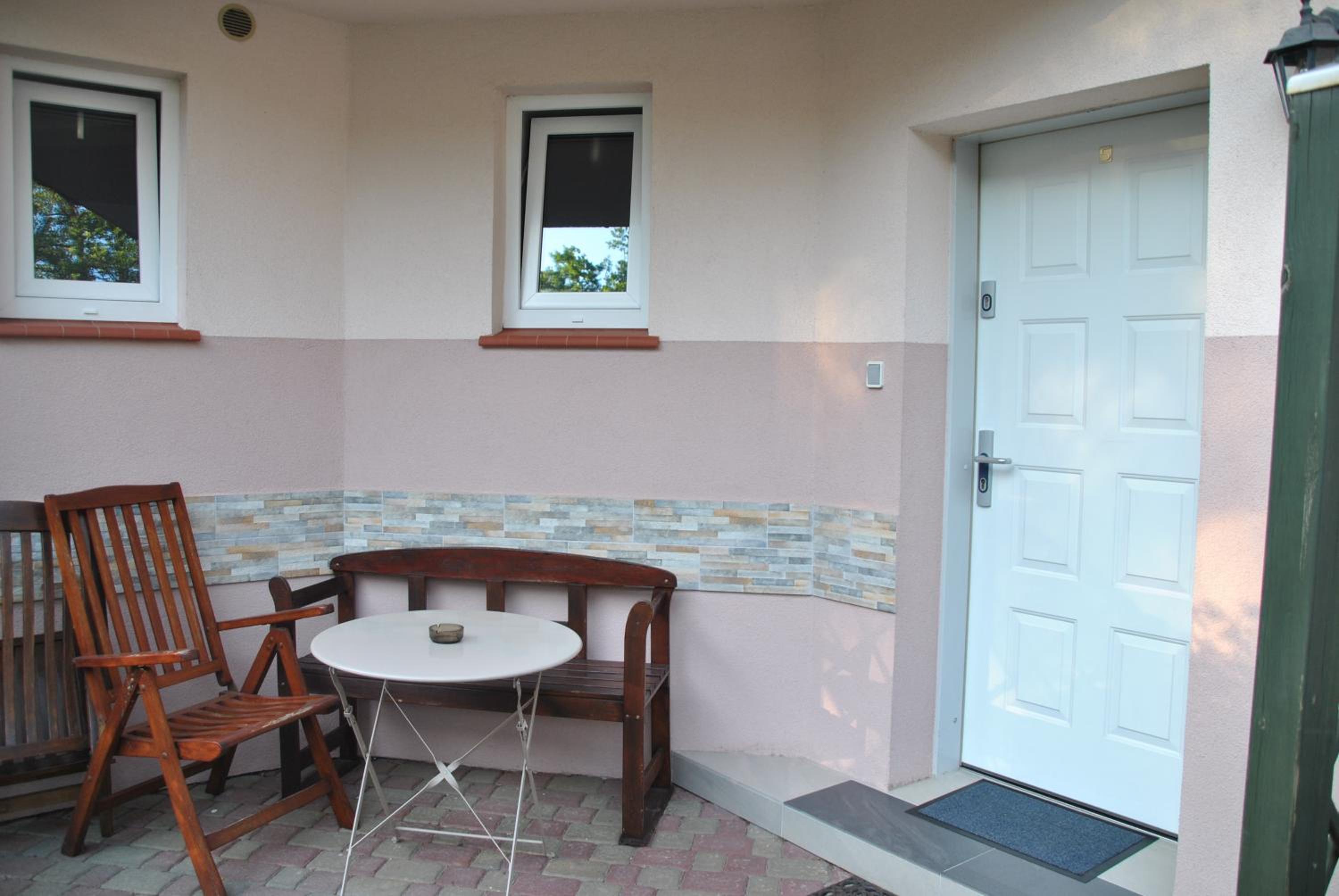 Studio with Garden View
