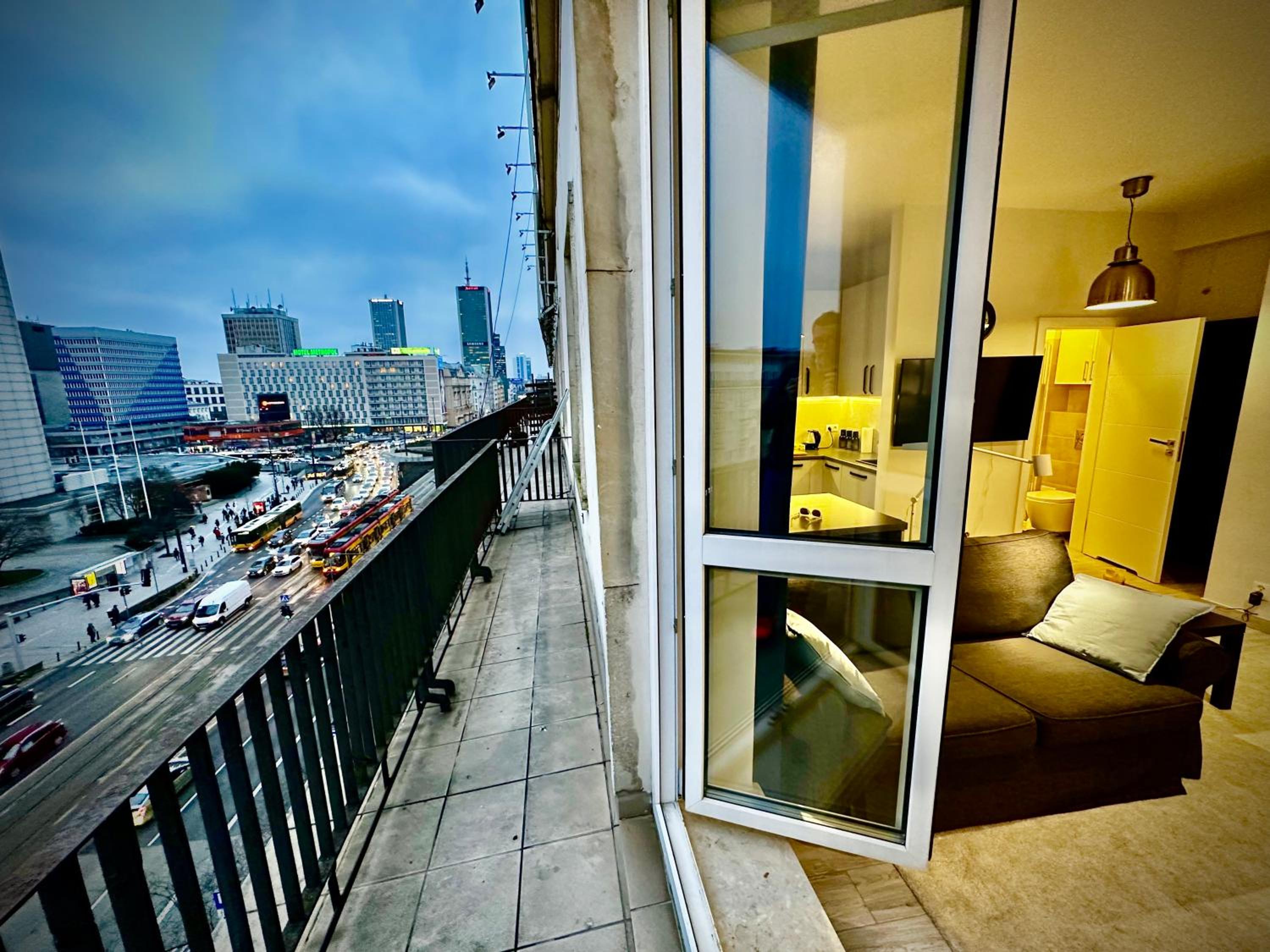 One-Bedroom Apartment - Photo 12